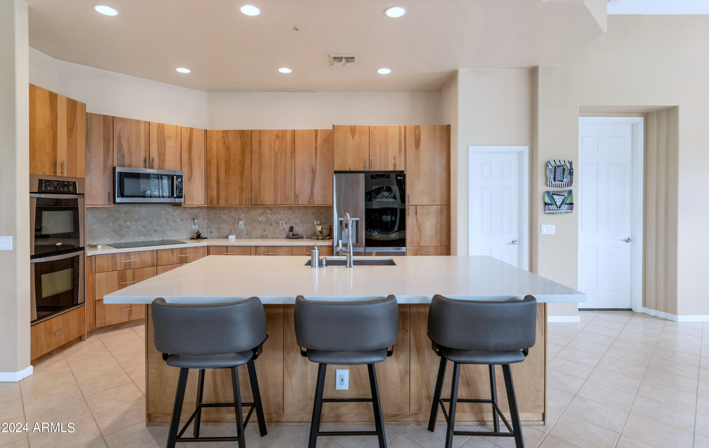 7980 E FEATHERSONG Lane