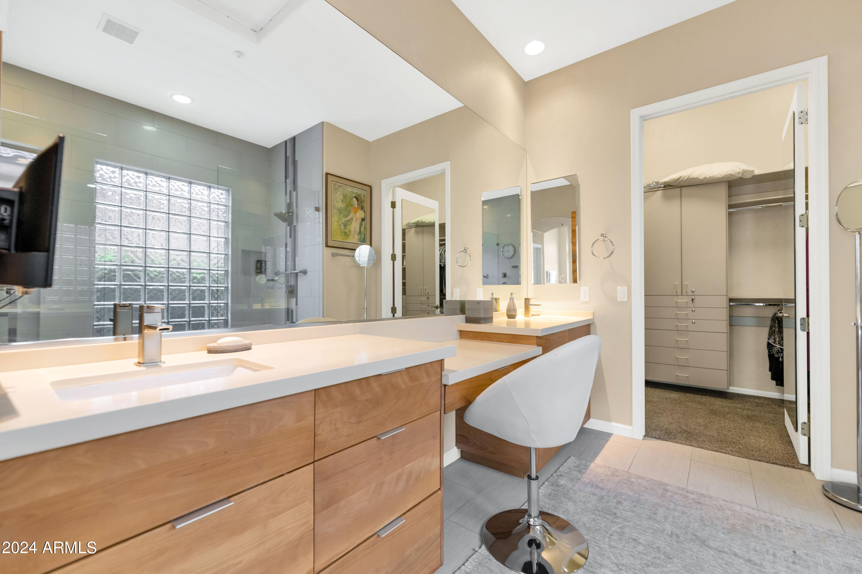 7980 E FEATHERSONG Lane