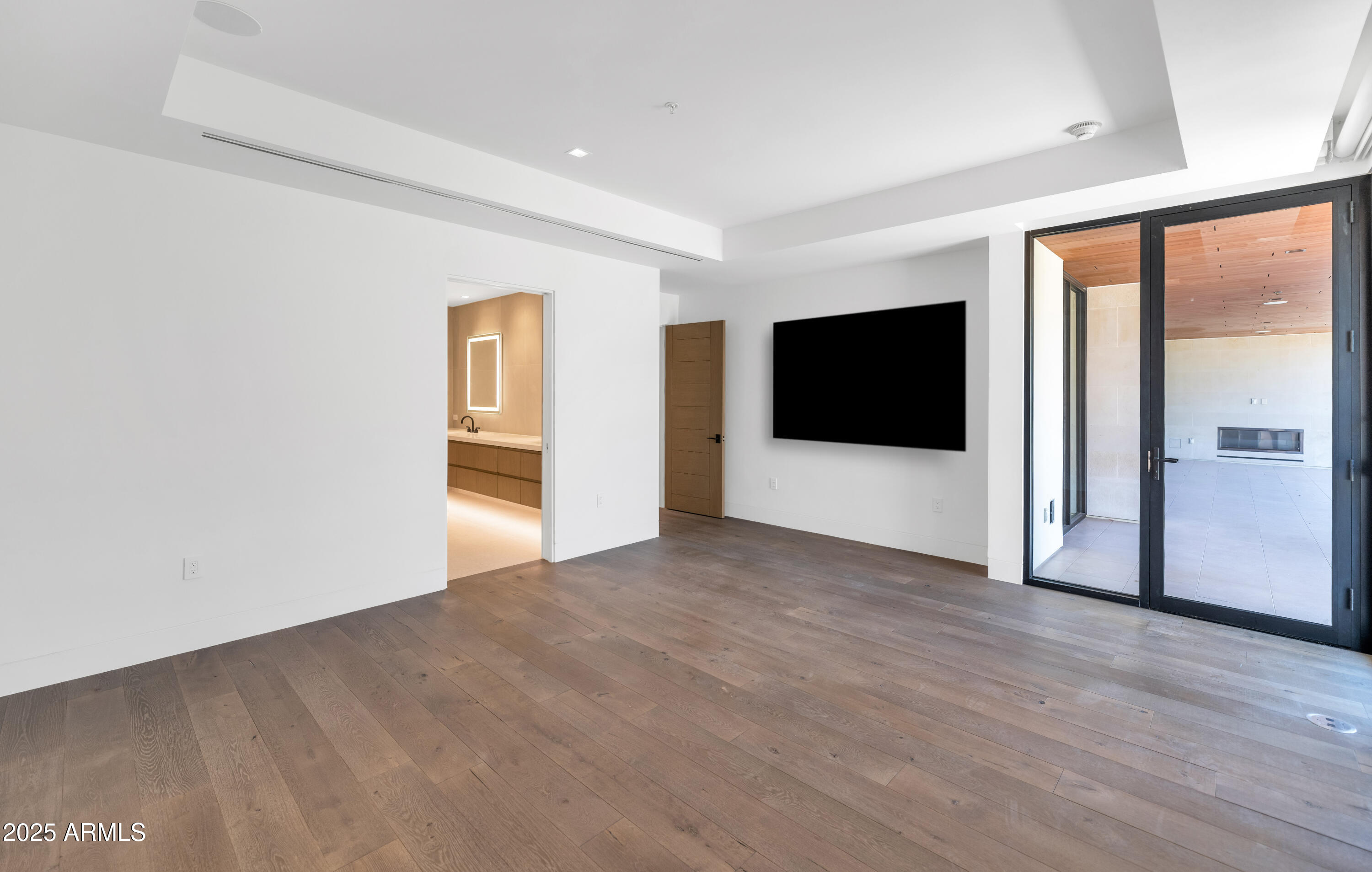 6587 N PALMERAIE Boulevard, 1051