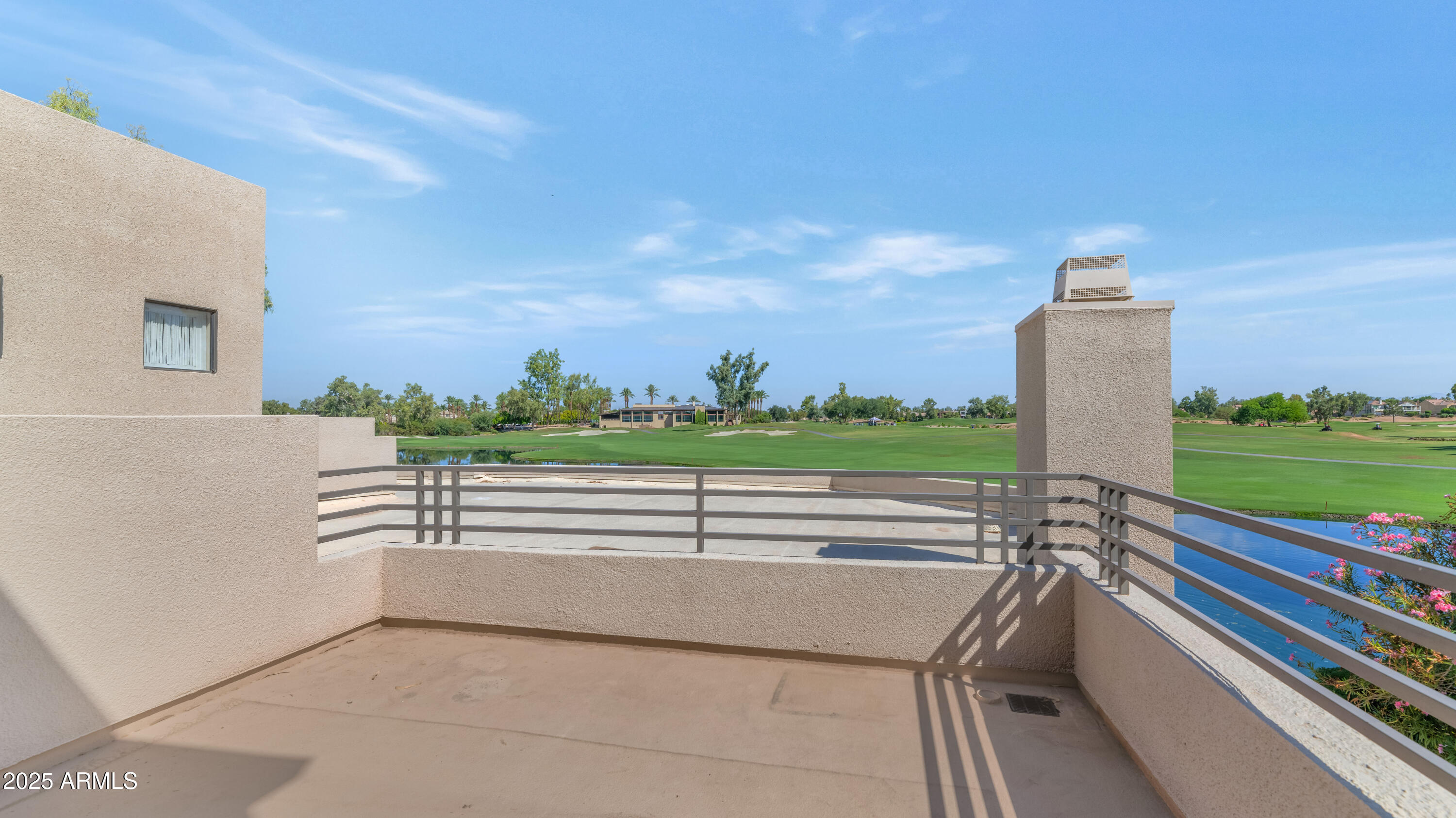 8989 N GAINEY CENTER Drive, 211