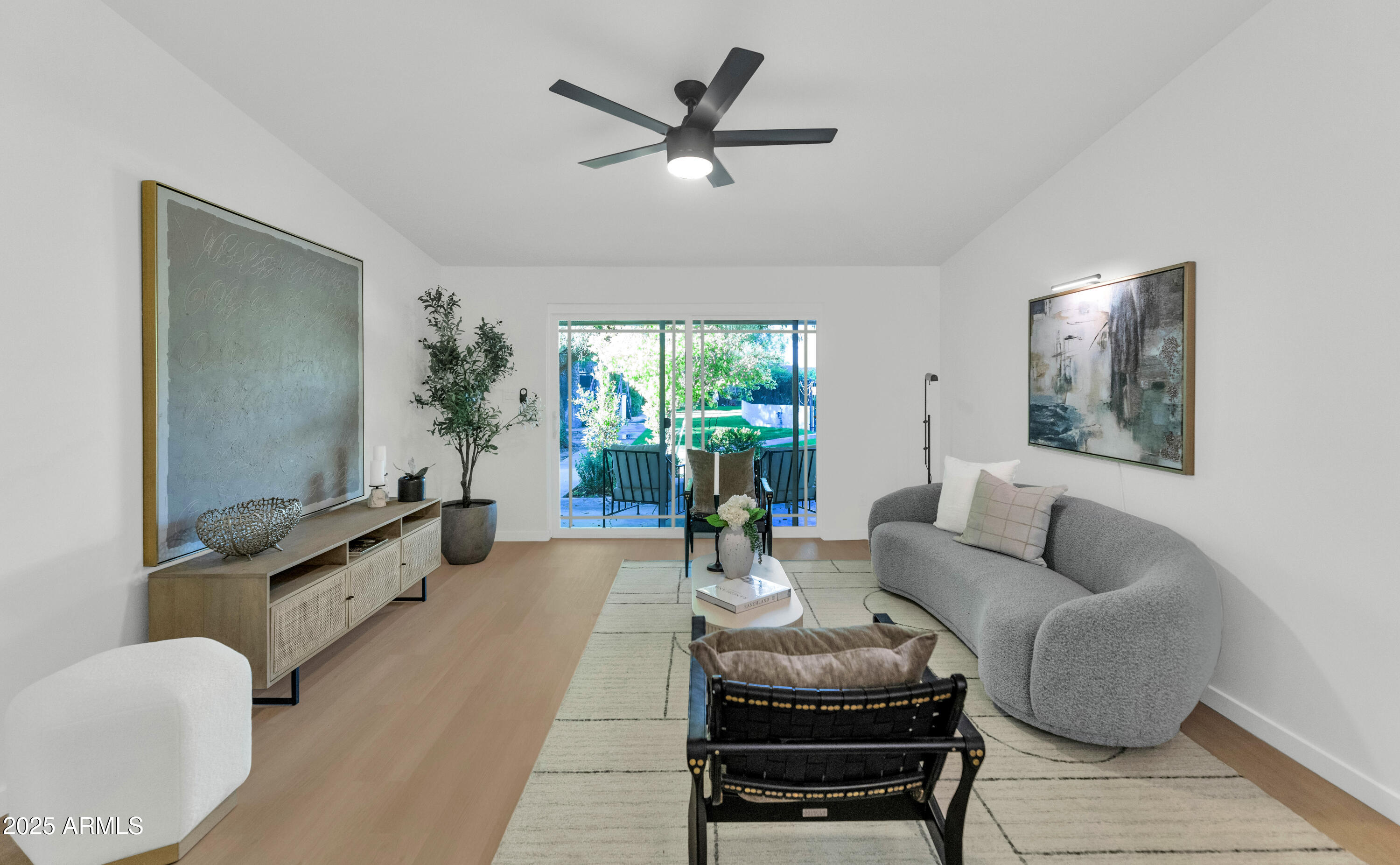 3505 E CAMPBELL Avenue, 7