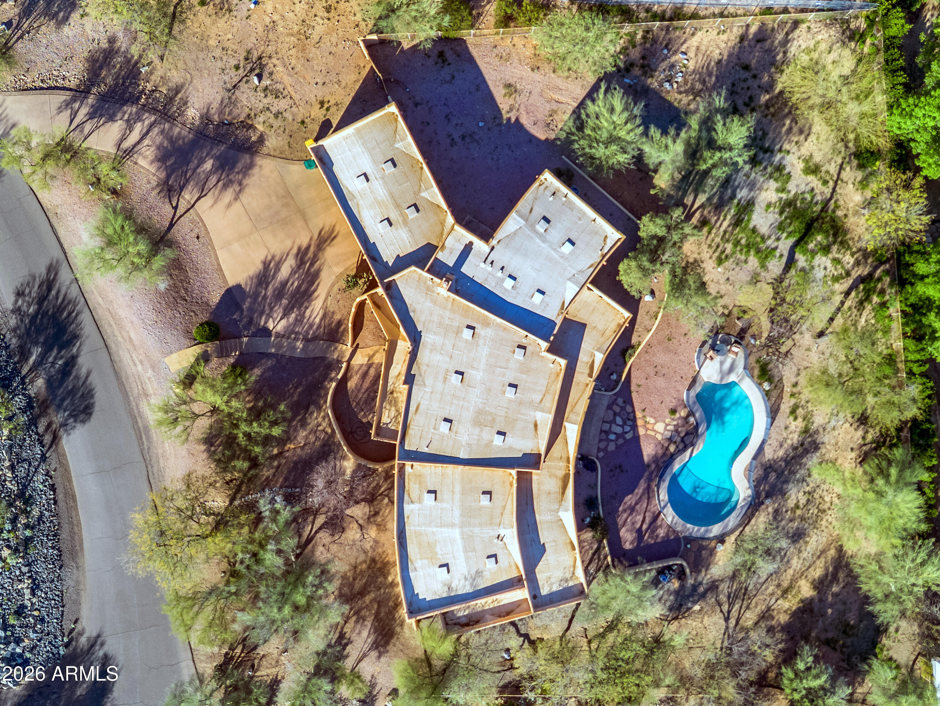 5454 E ROYAL PALM Road 29