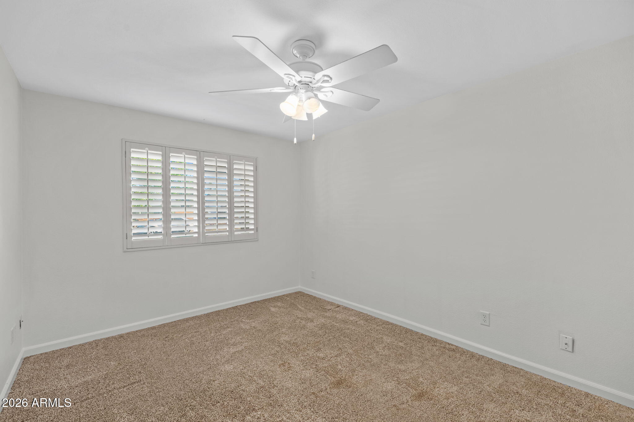 2137 E APOLLO Avenue