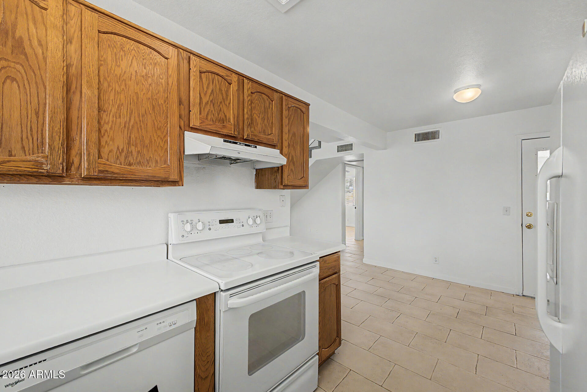 822 W BRADFORD Drive