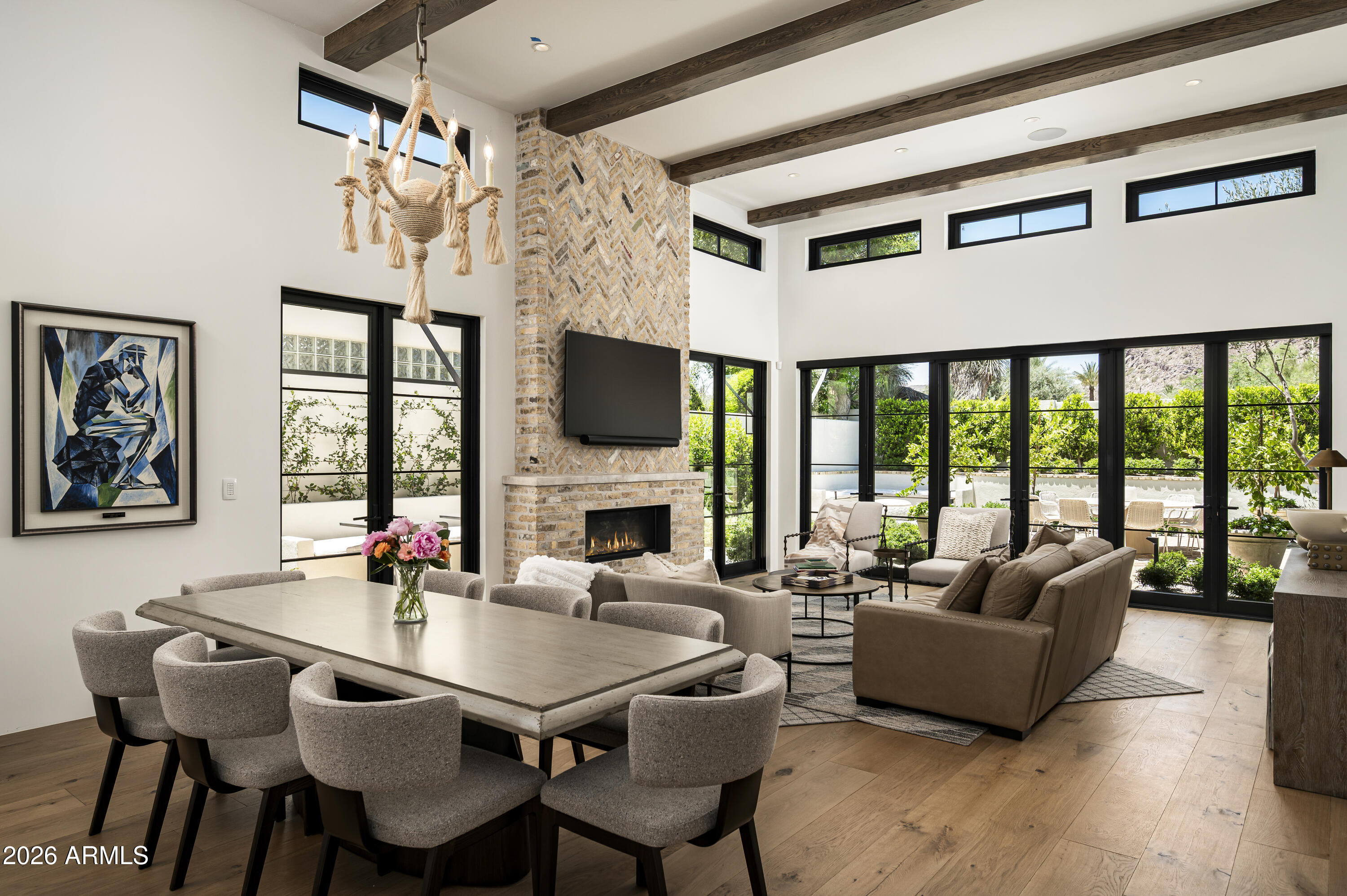 5101 N CASA BLANCA Drive 305