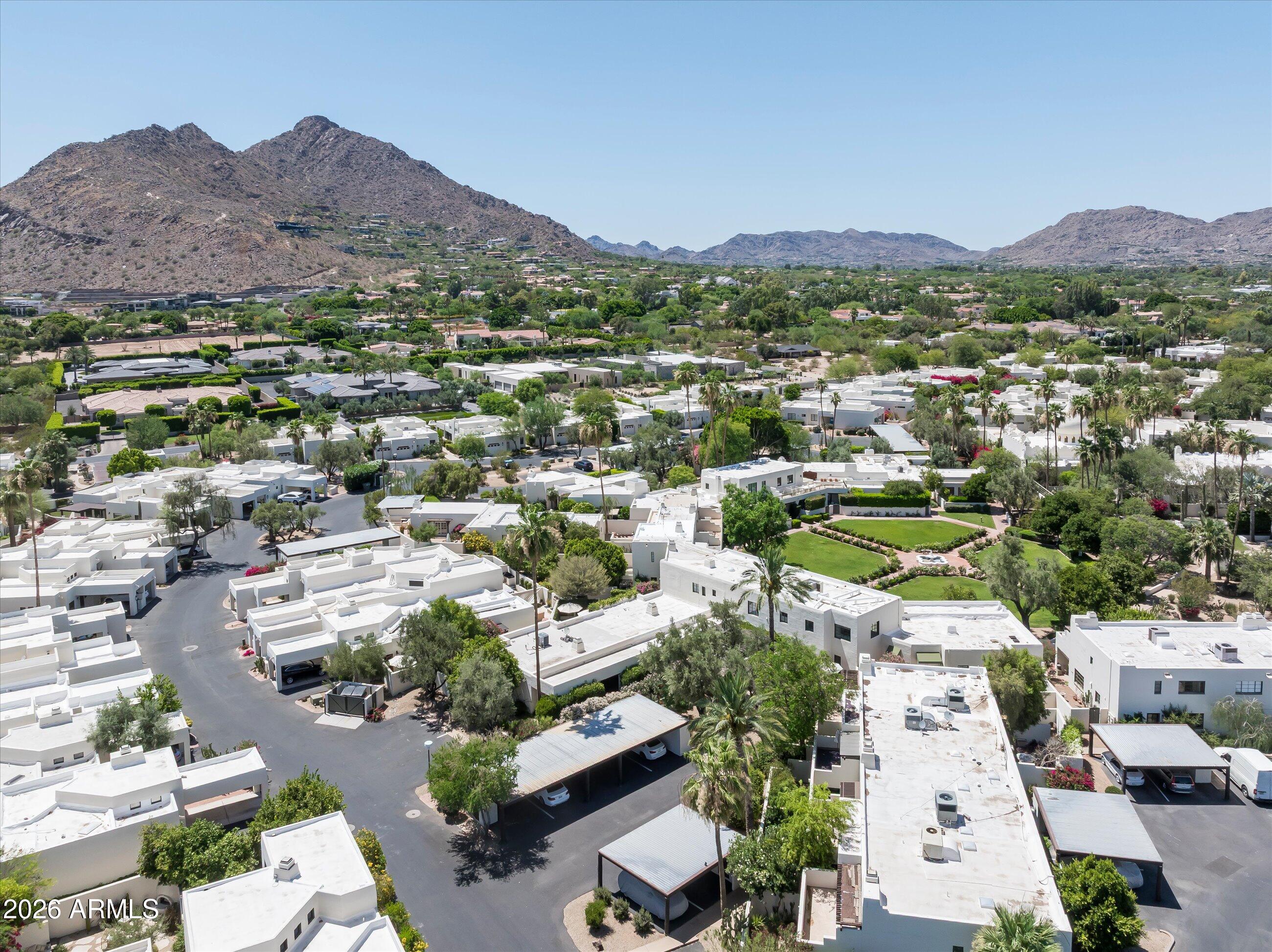 5101 N CASA BLANCA Drive 305