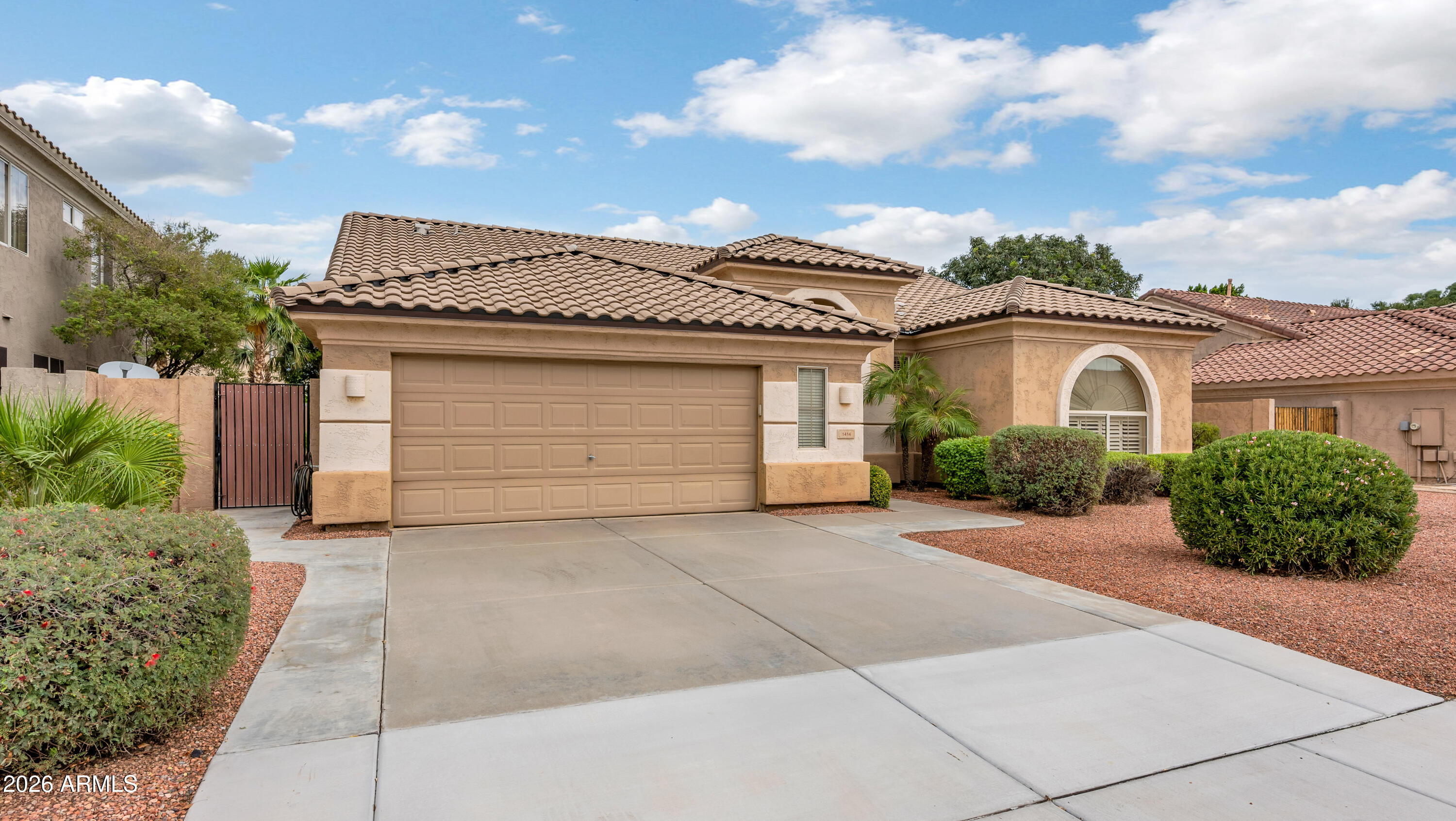 1414 W REMINGTON Drive