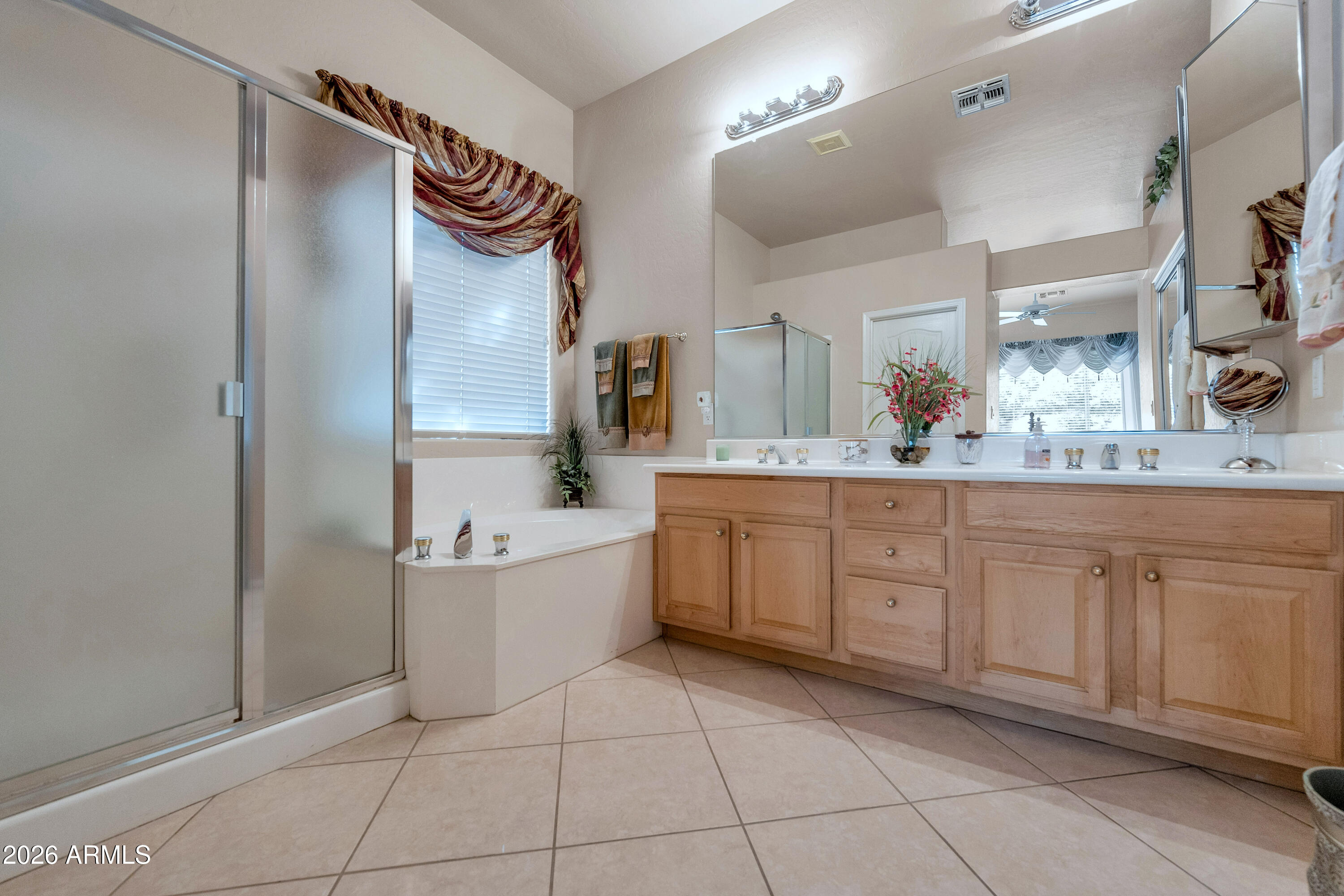 1414 W REMINGTON Drive