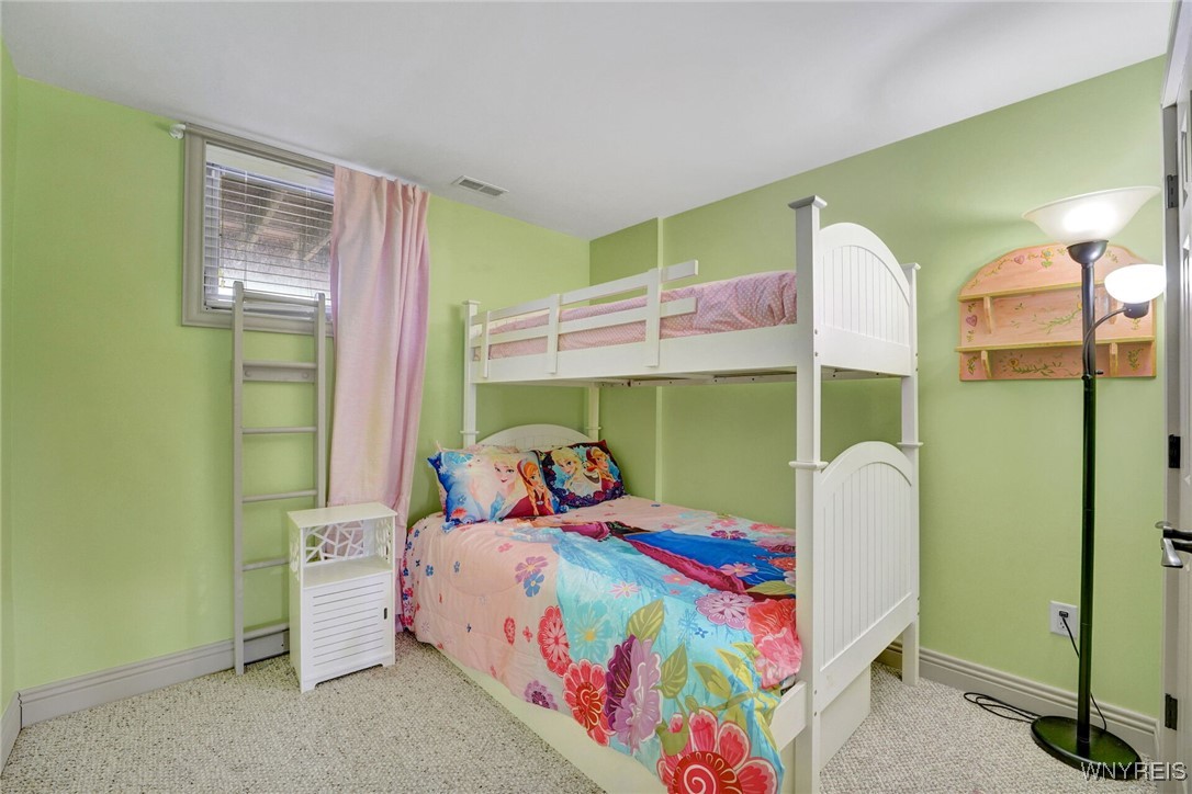 8 Mountain View - Upper