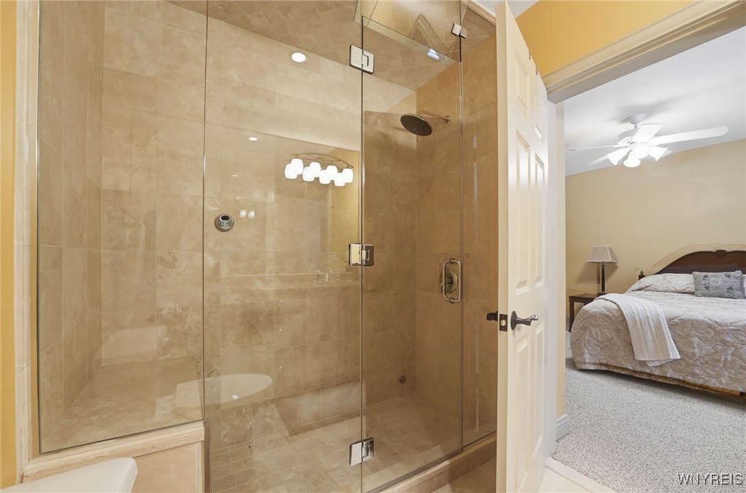 8 Mountain View - Upper