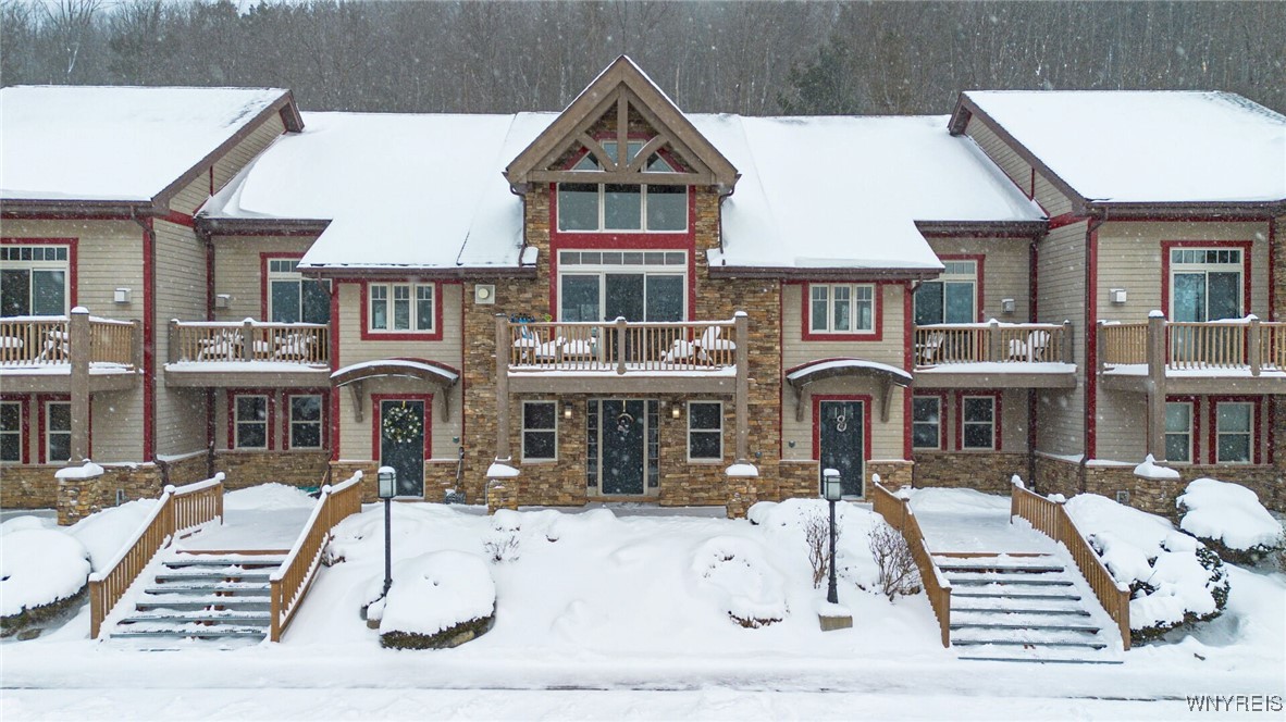 8 Mountain View - Upper