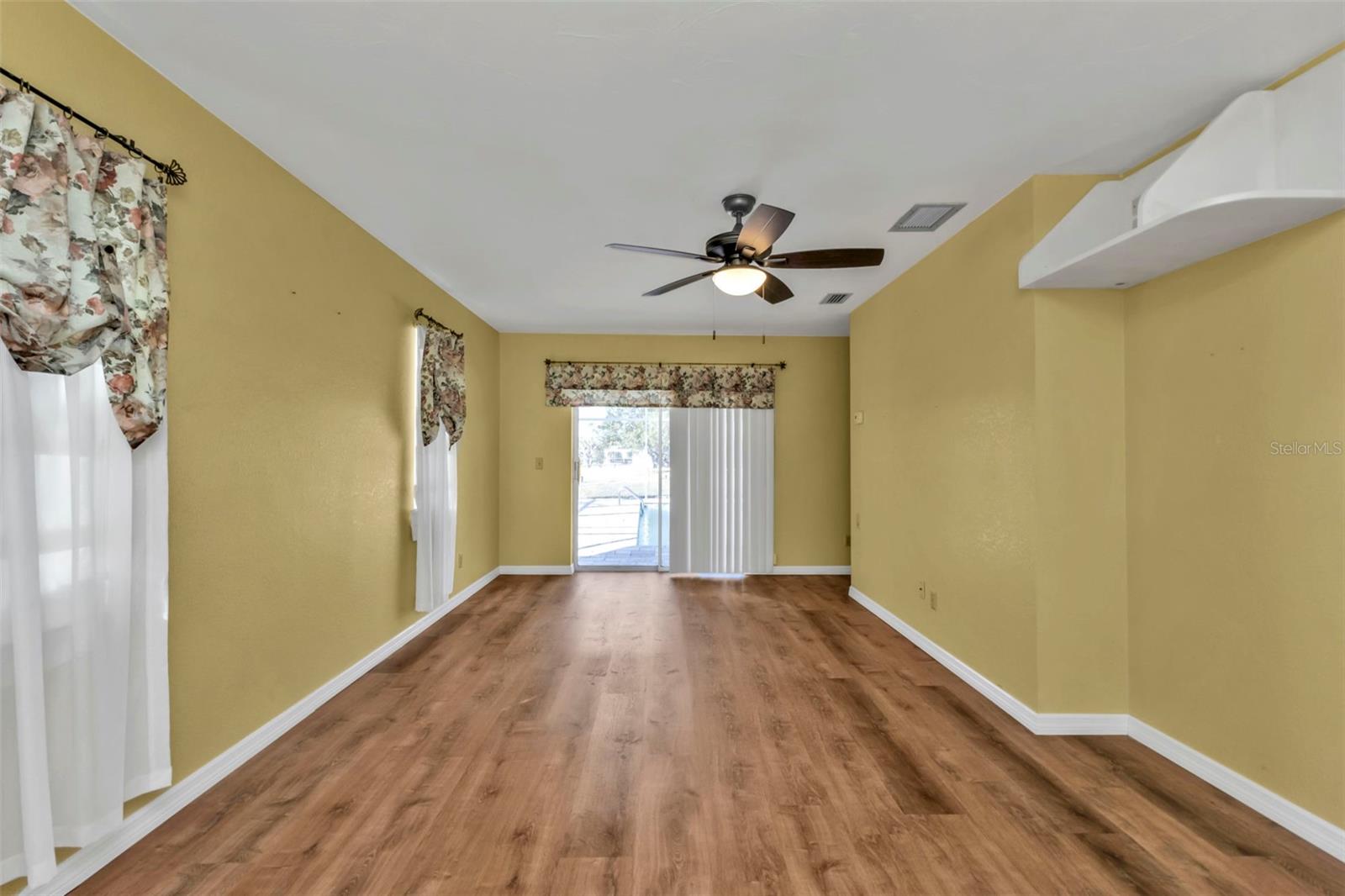 4107 ROCK CREEK DR
