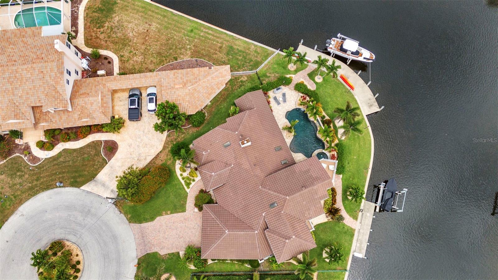 250 FREEPORT CT