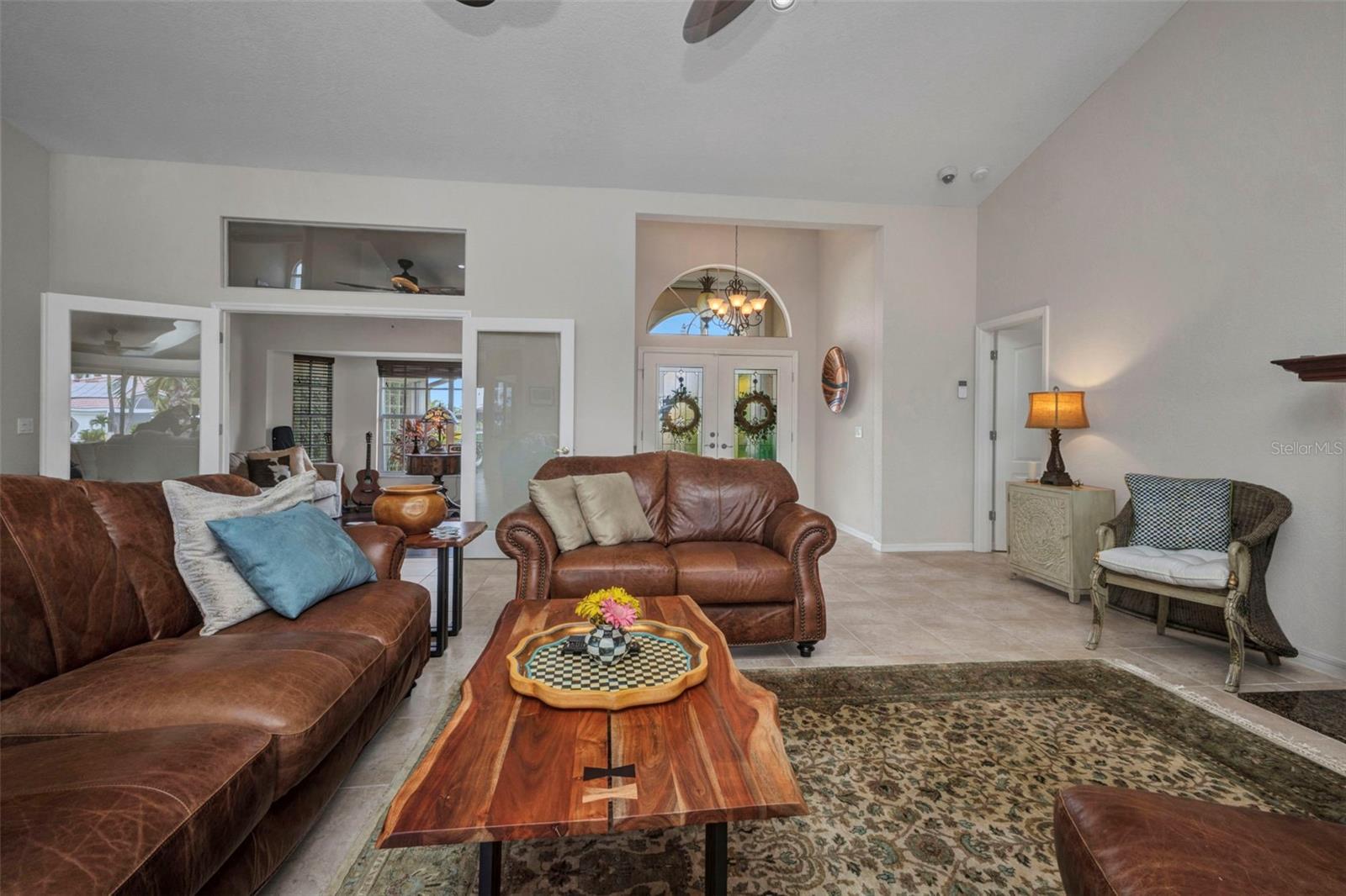 250 FREEPORT CT