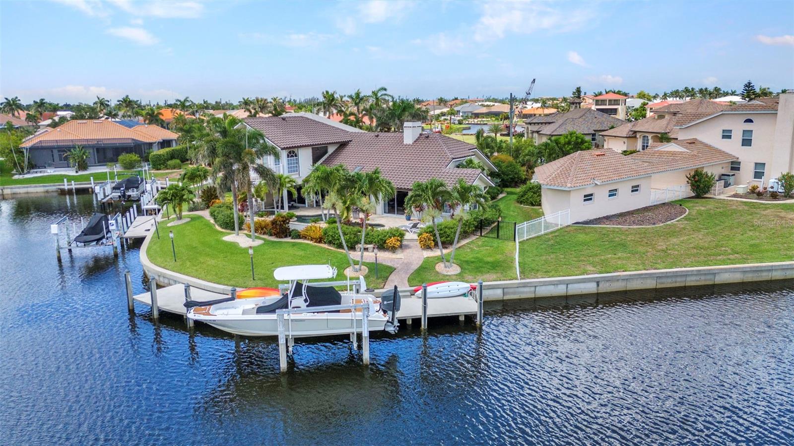 250 FREEPORT CT