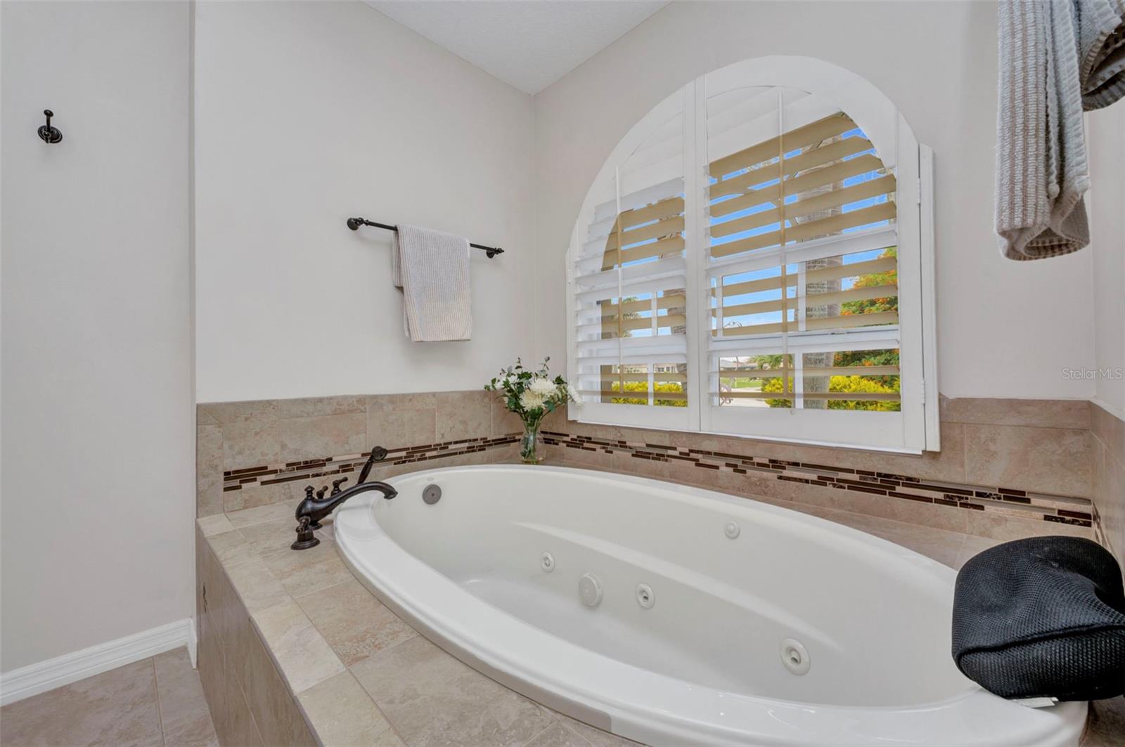 250 FREEPORT CT