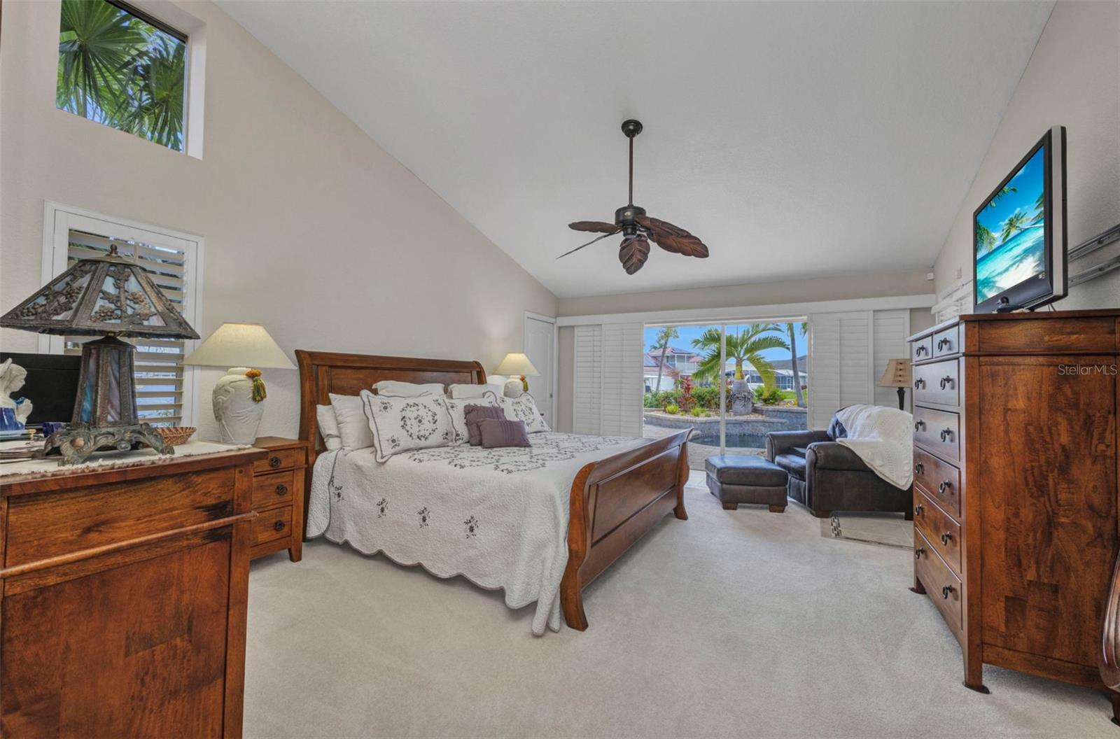 250 FREEPORT CT