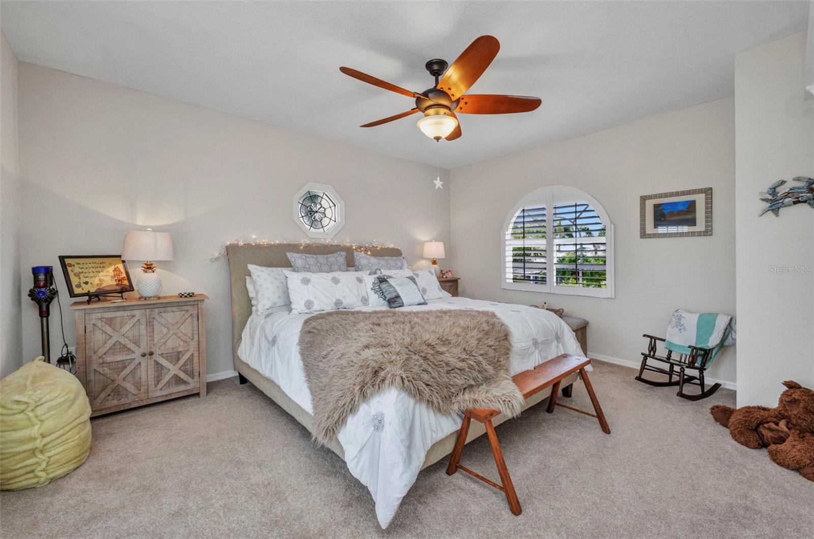 250 FREEPORT CT