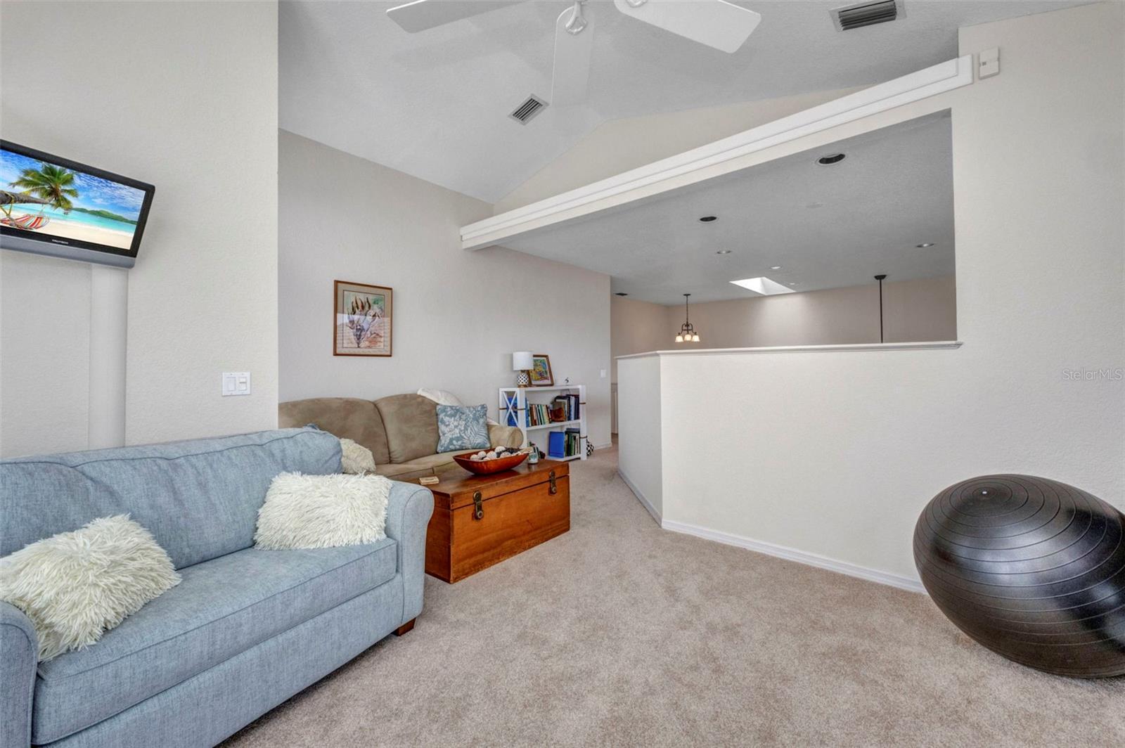 250 FREEPORT CT