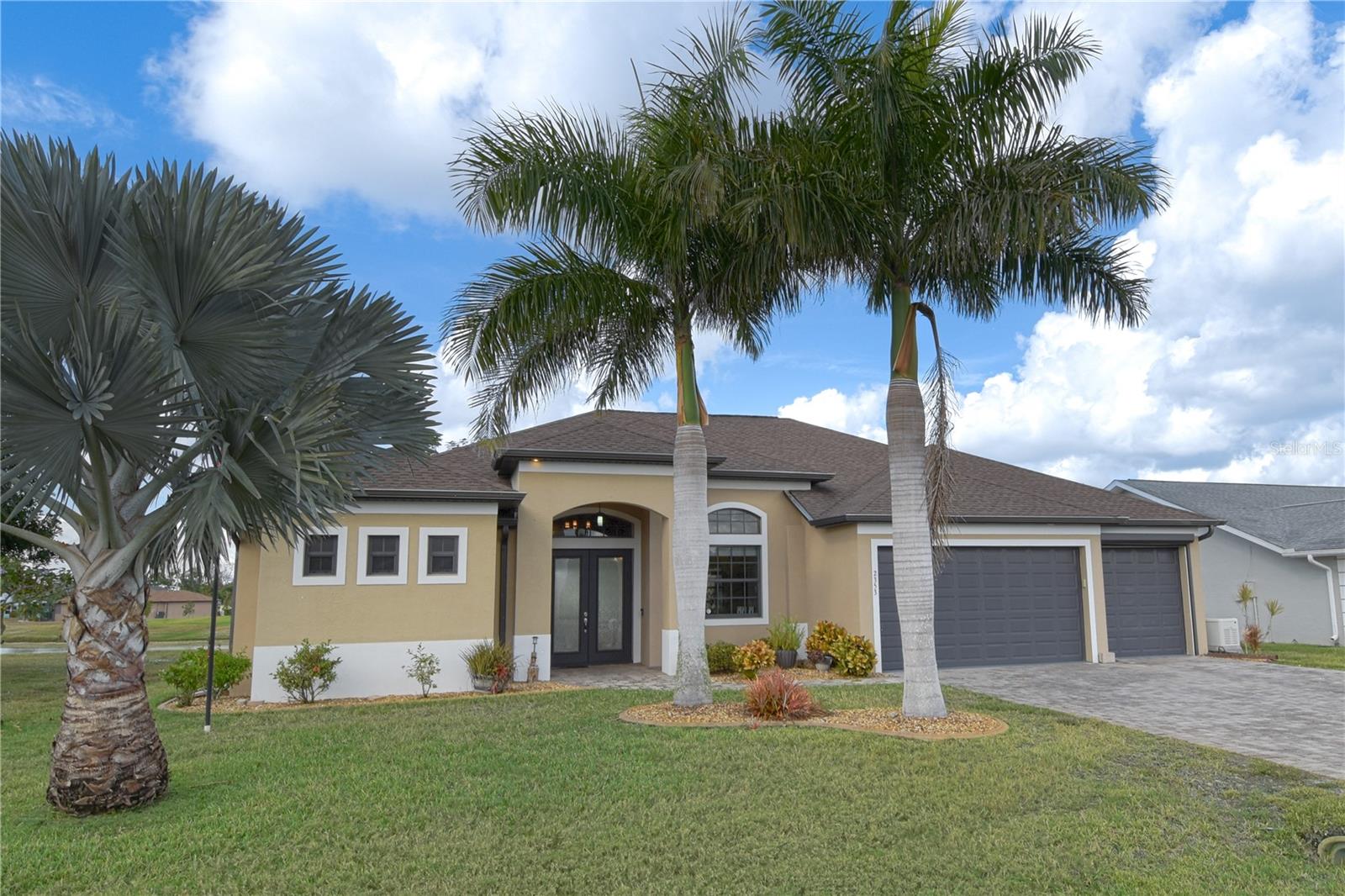 2353 SOFIA LN