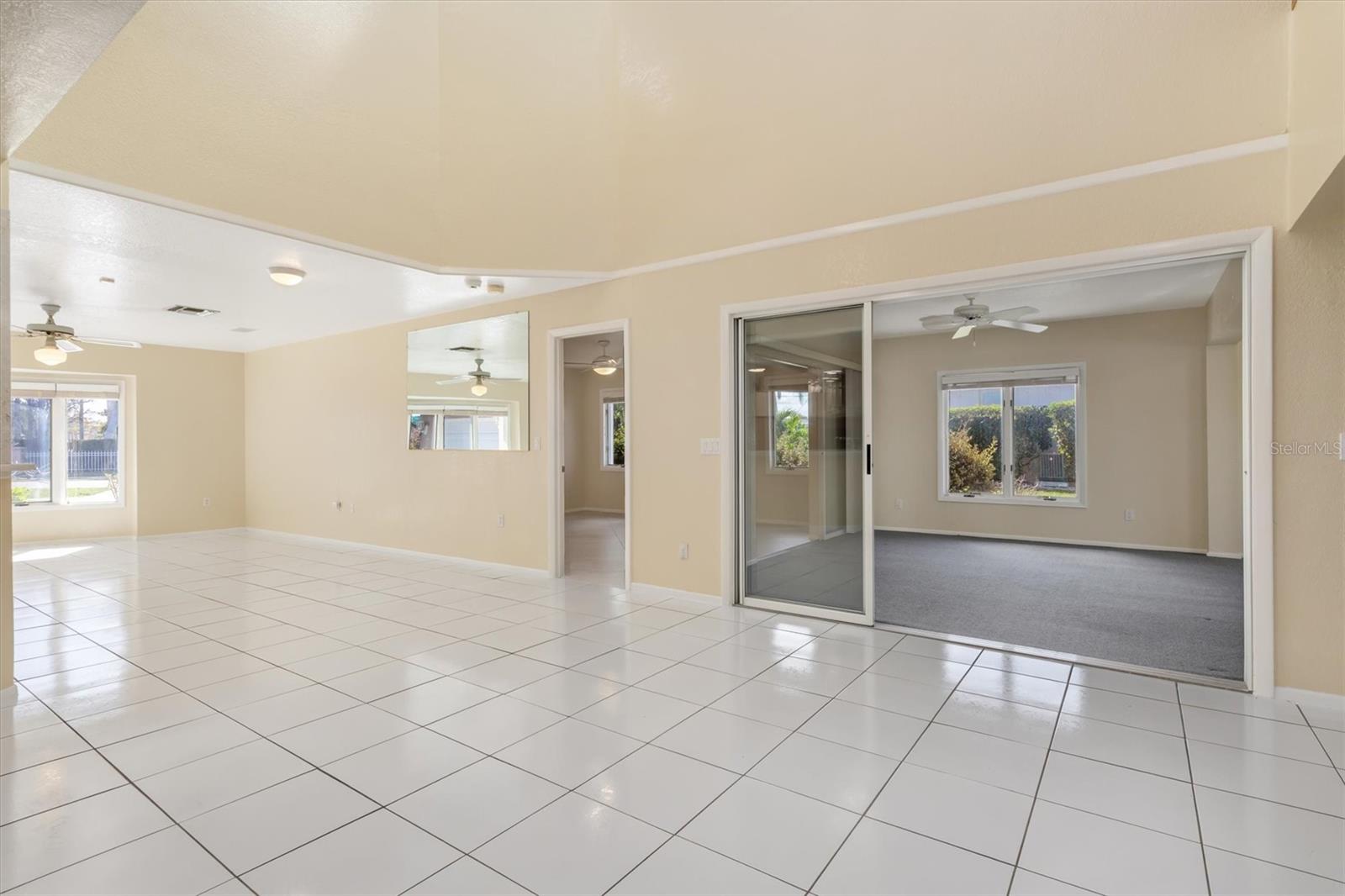 4405 HARBOR BLVD