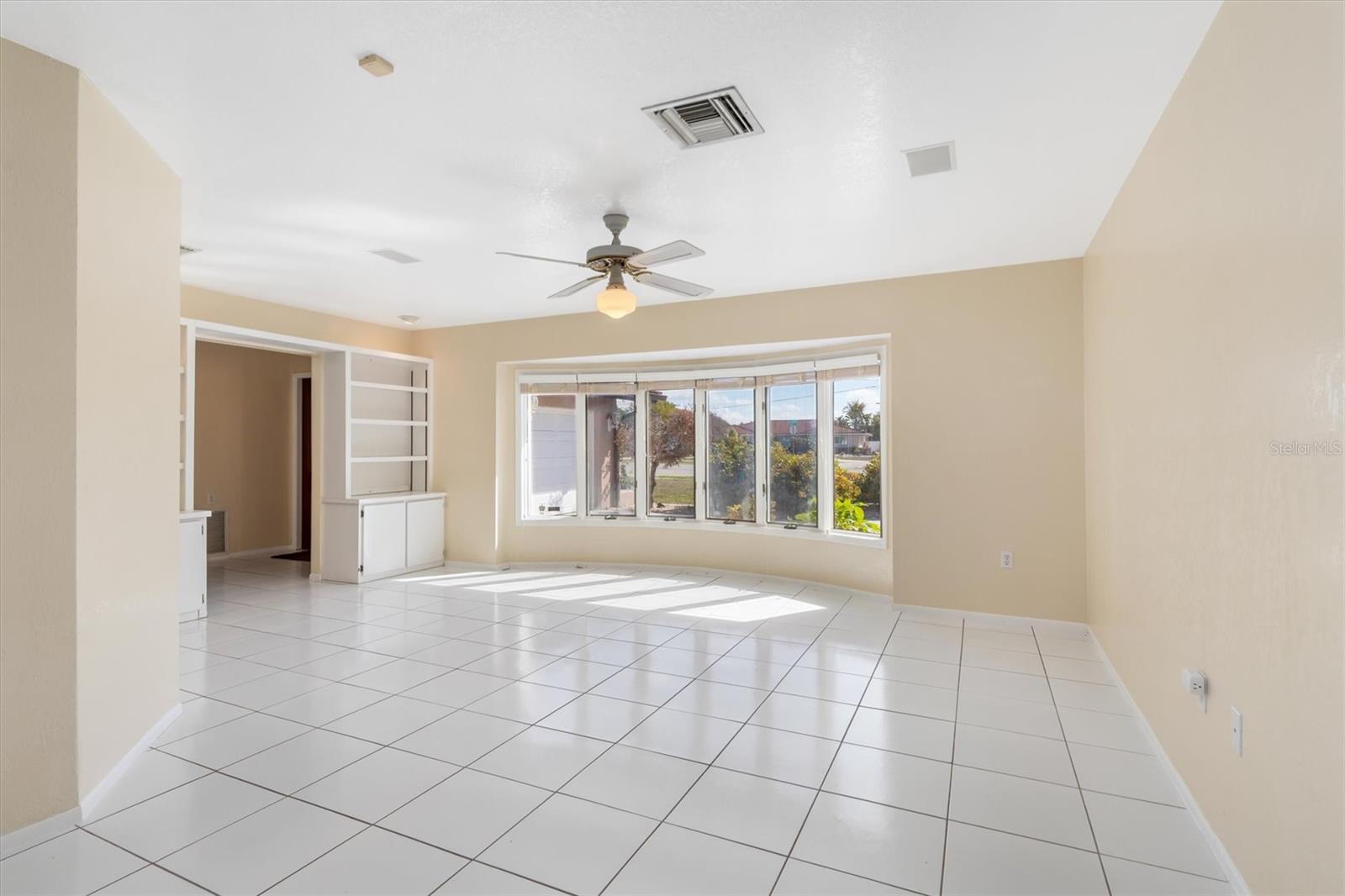 4405 HARBOR BLVD