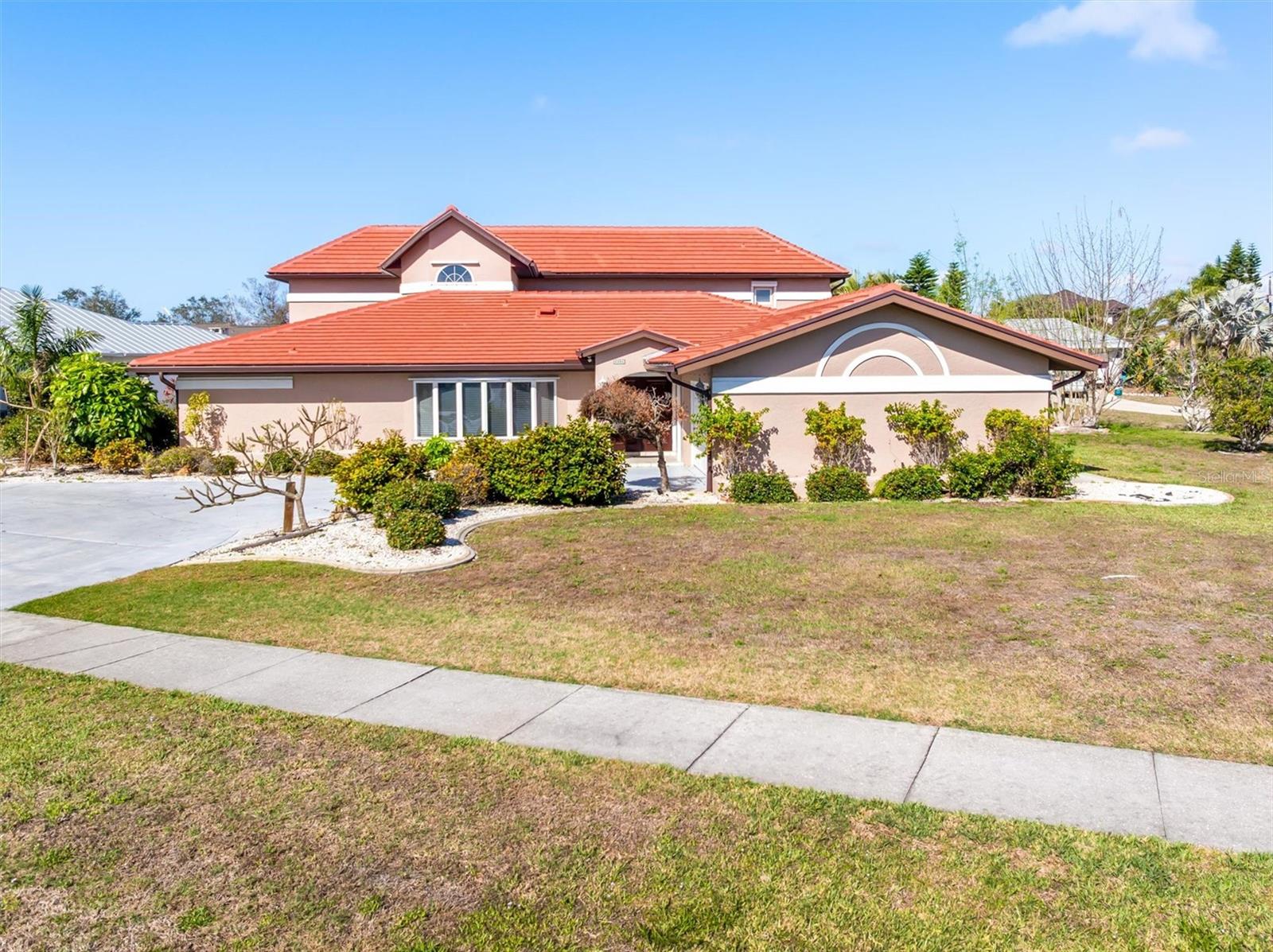 4405 HARBOR BLVD
