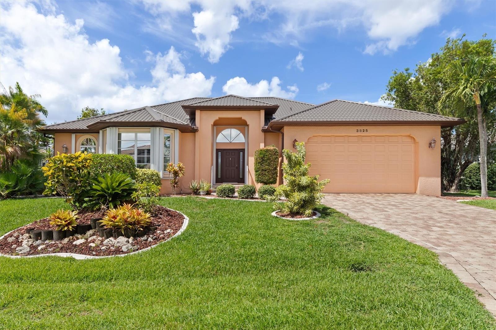 3825 BORDEAUX DR