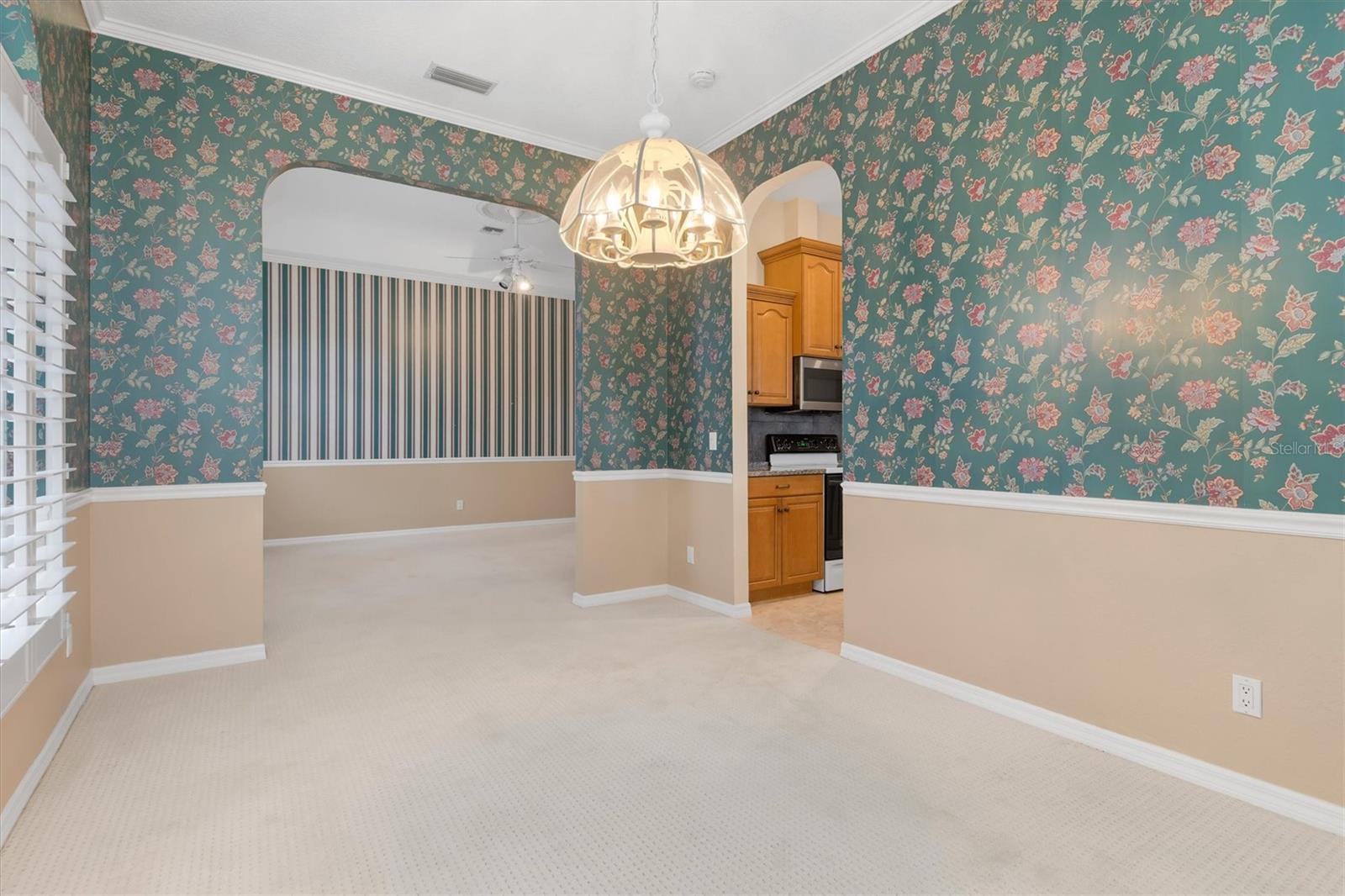 3825 BORDEAUX DR