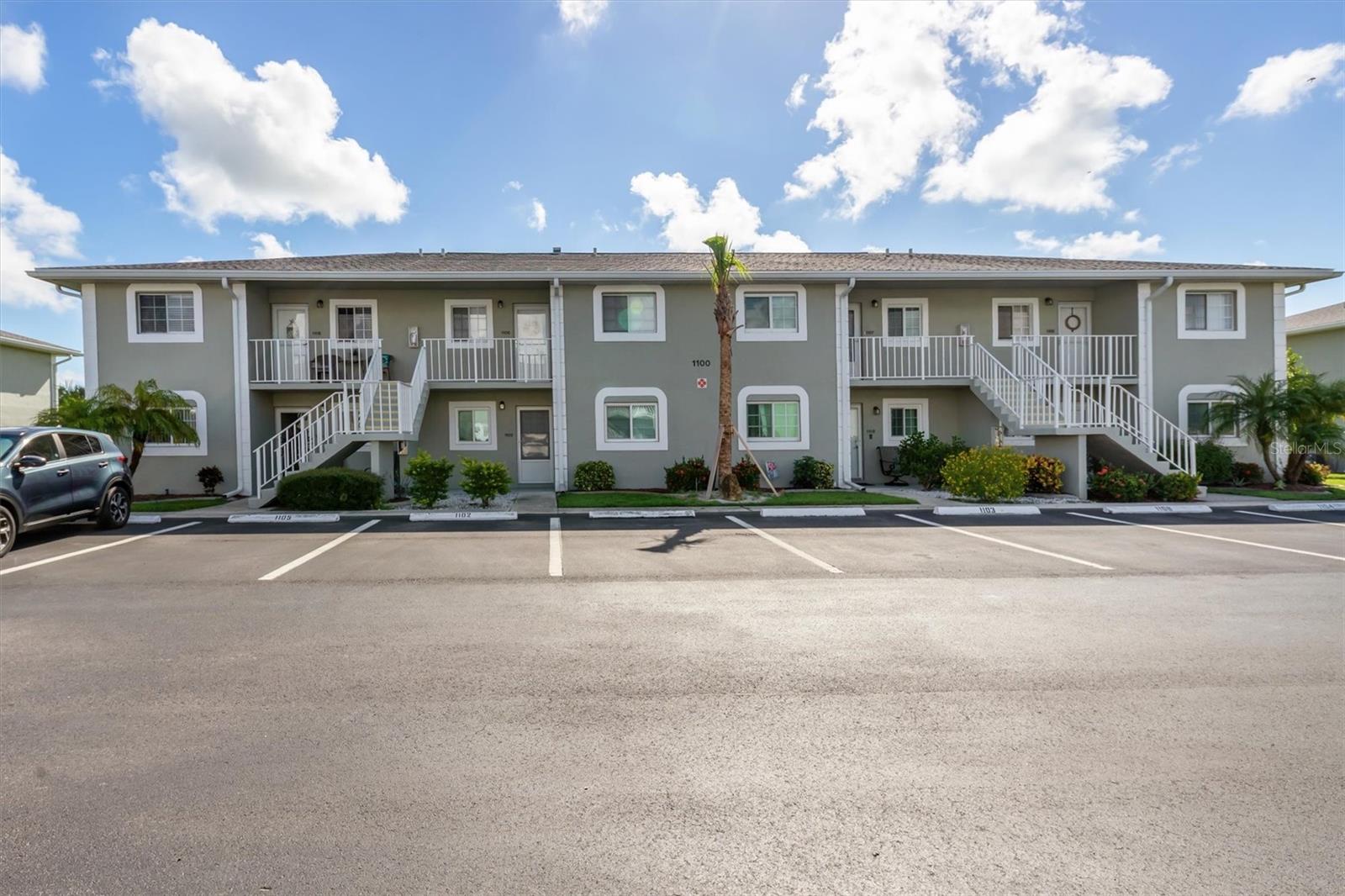 3310 LOVELAND BLVD #1105