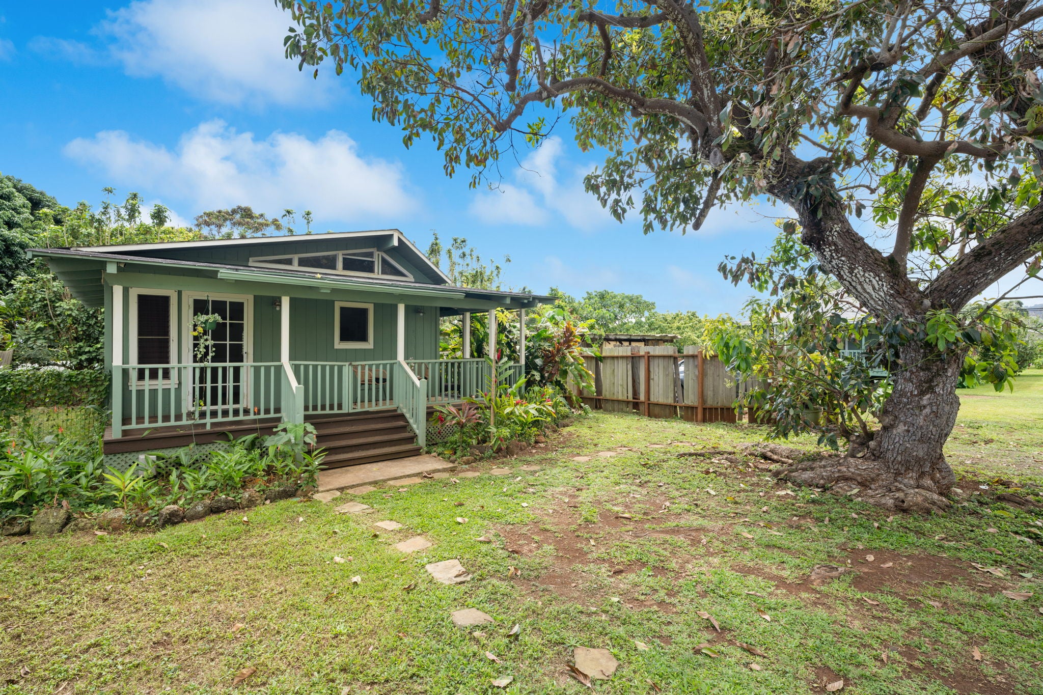 4934 HALEILIO RD