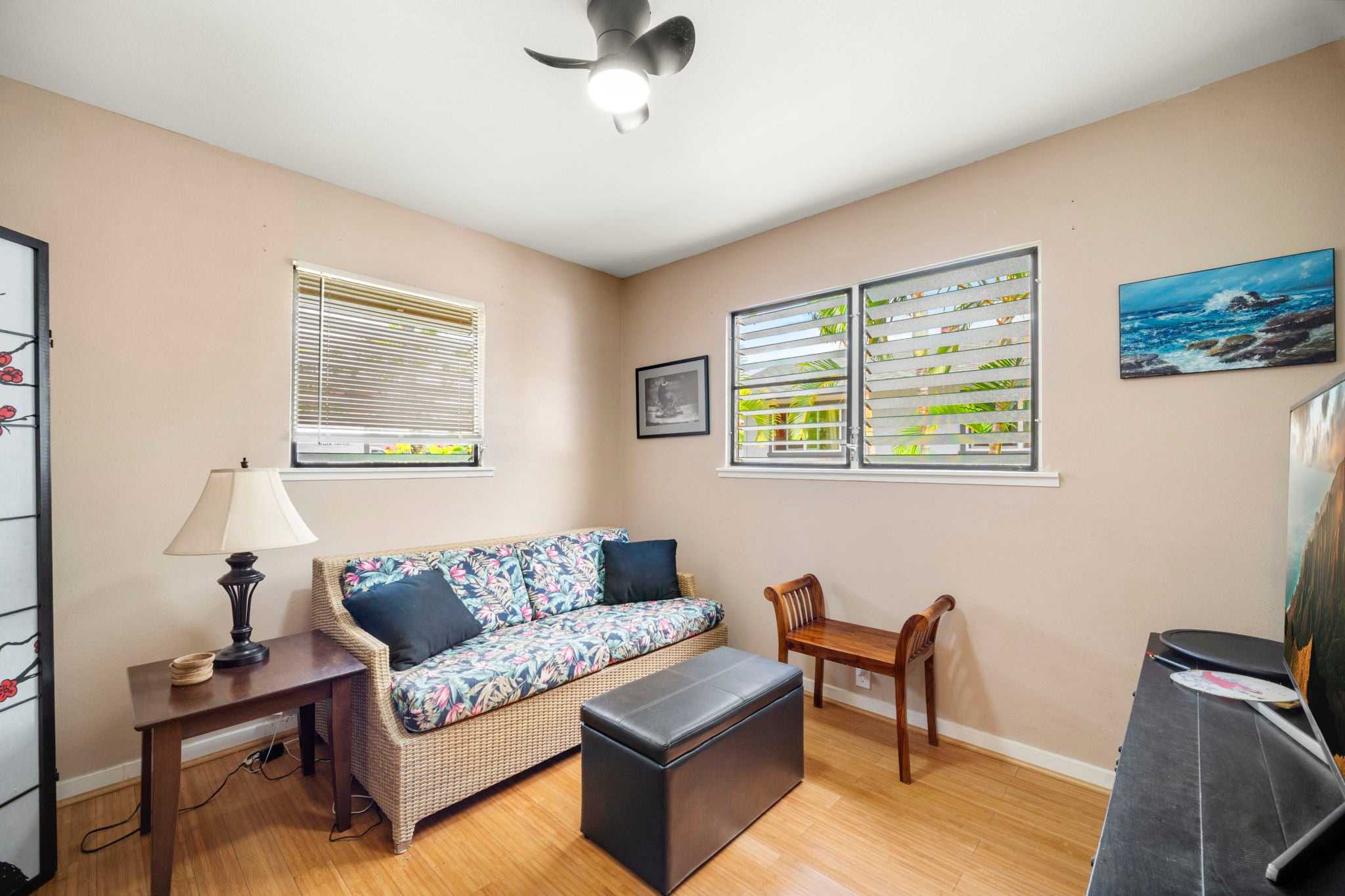 4911 ALIALI RD 0002