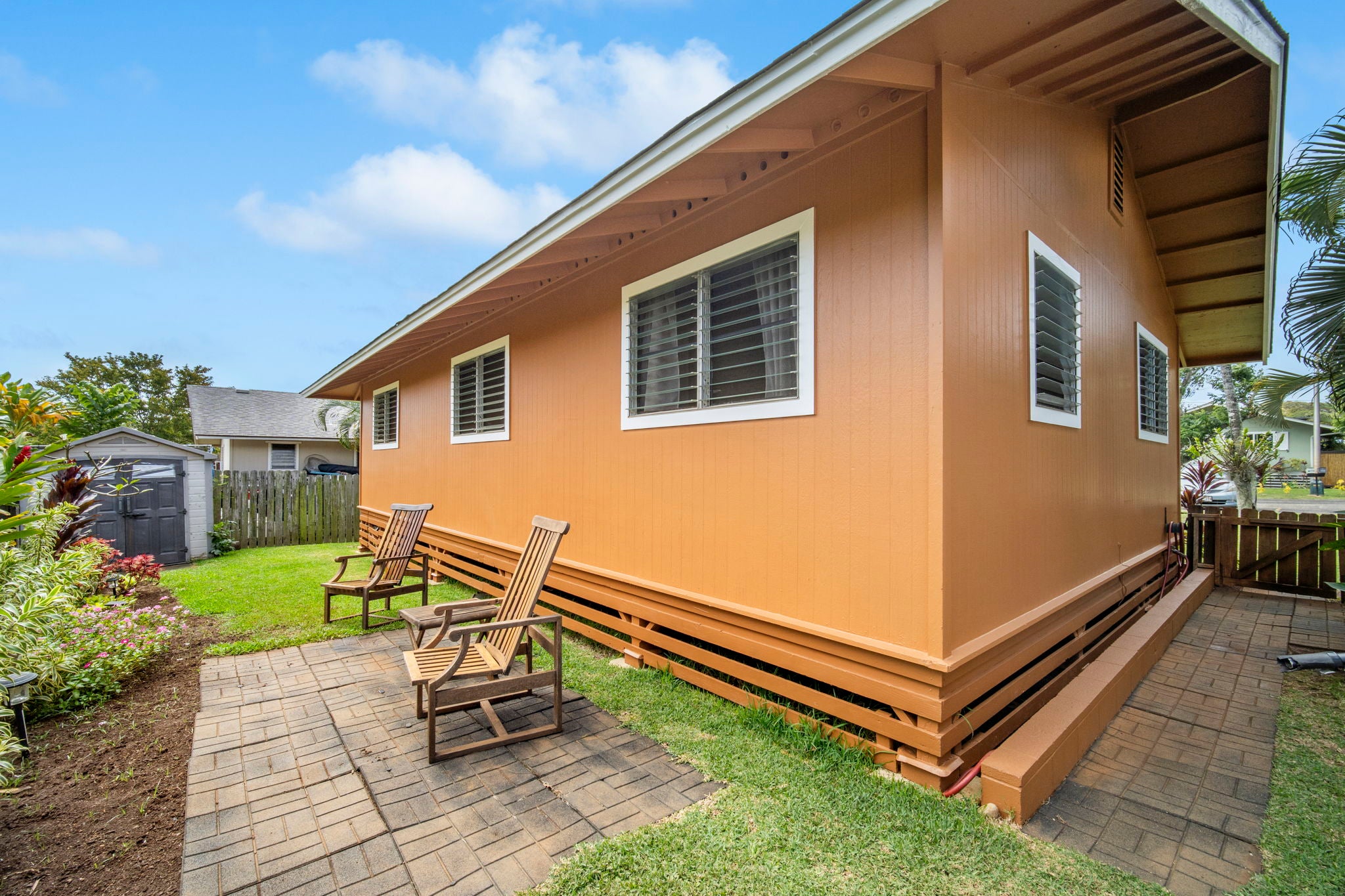 4911 ALIALI RD 0002