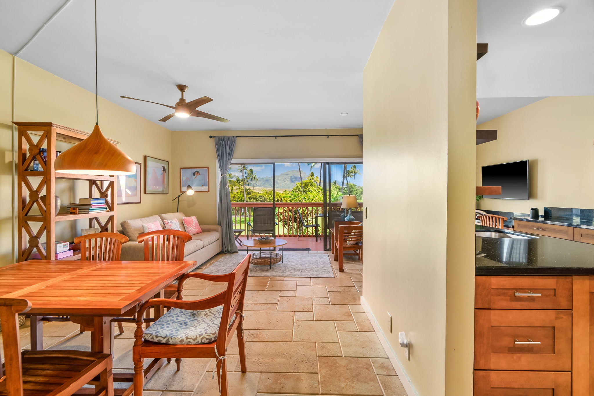 2370 HOOHU RD 712