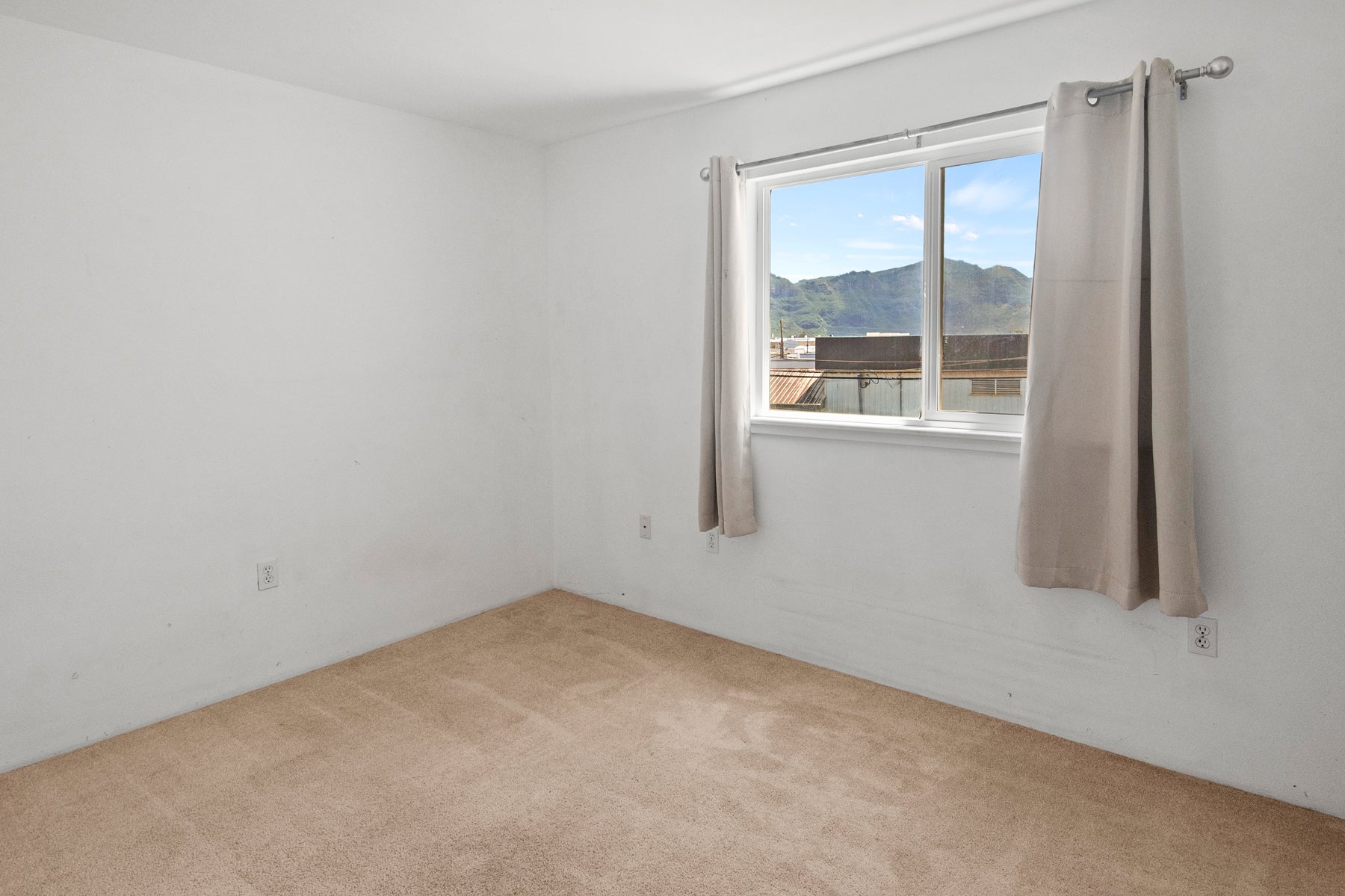 3920 HAOA ST 322