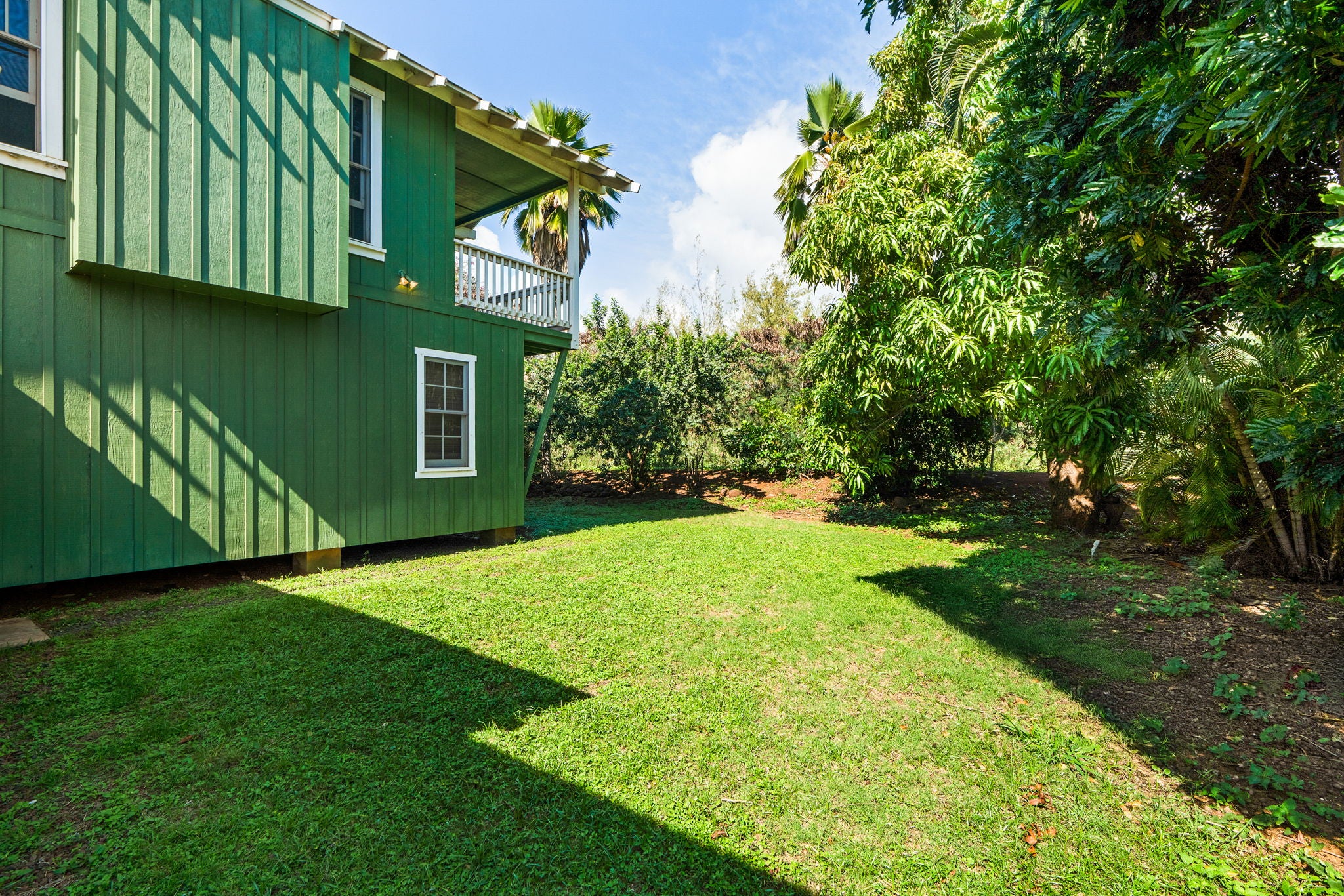 7985 KEKAHA RD 2