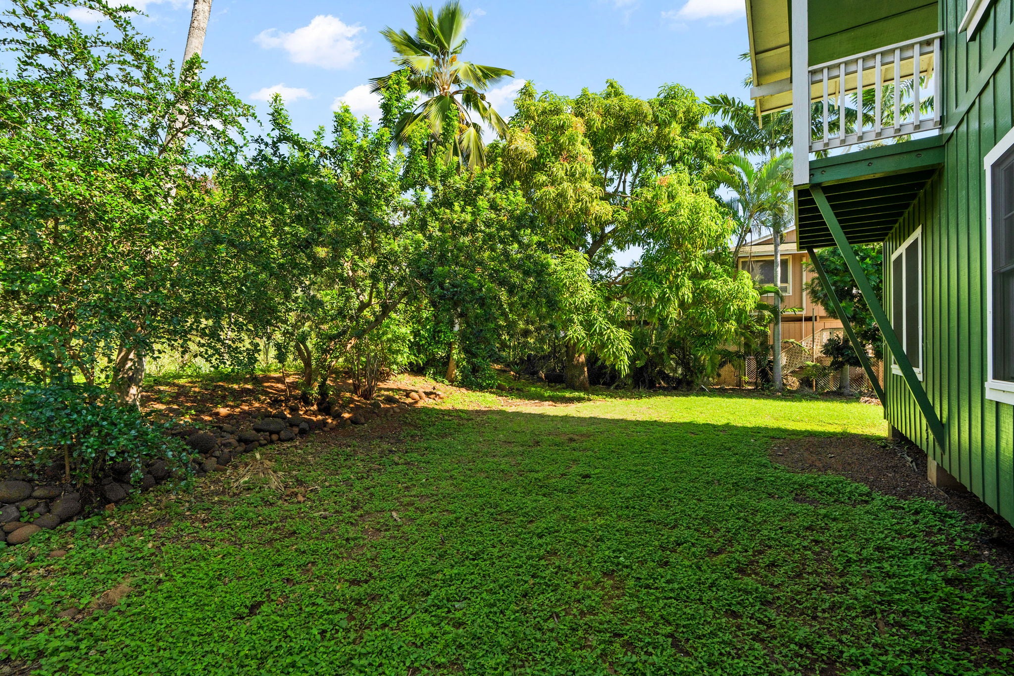 7985 KEKAHA RD 2