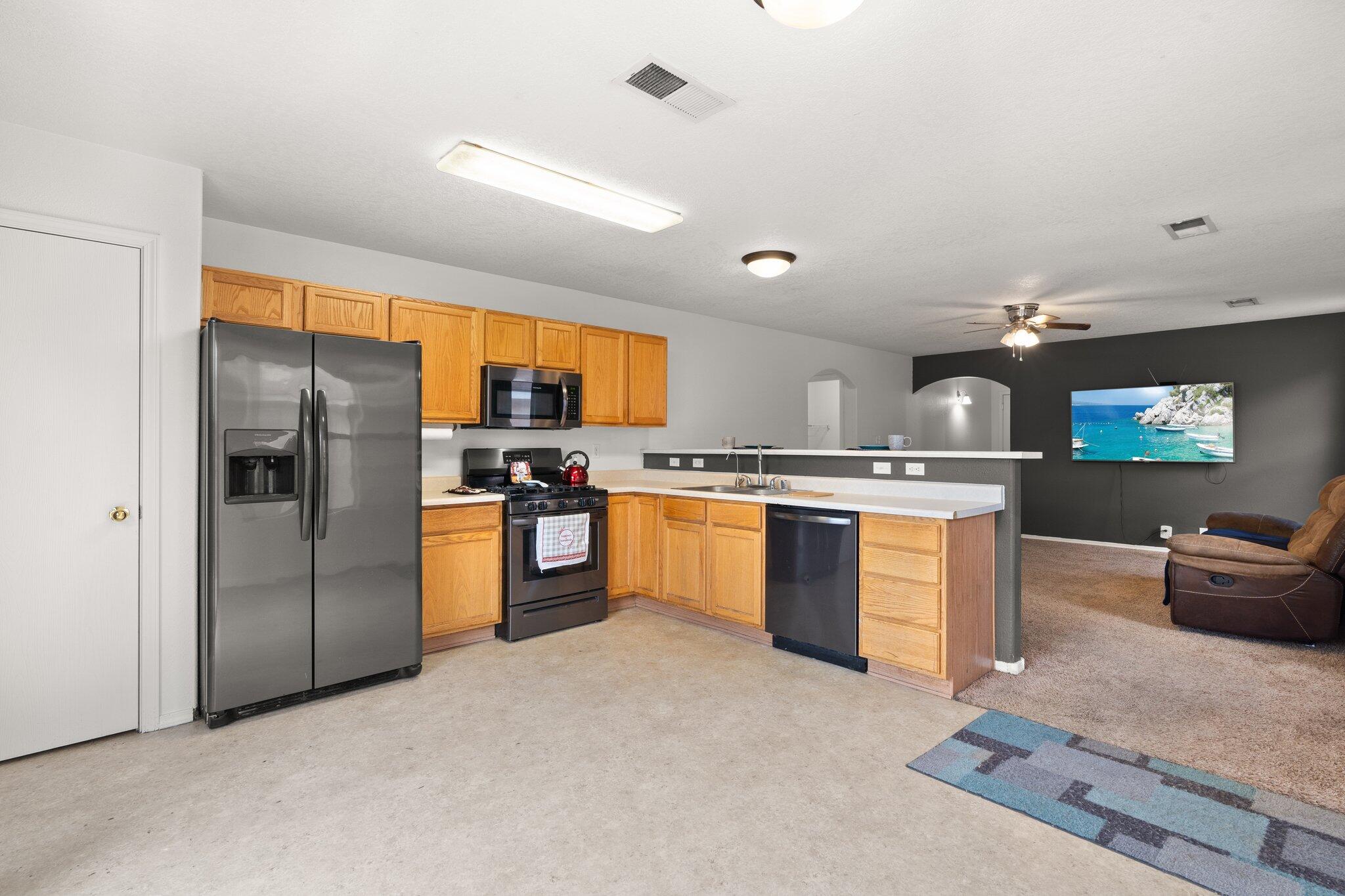 5932 Sleepy Nights Road NW