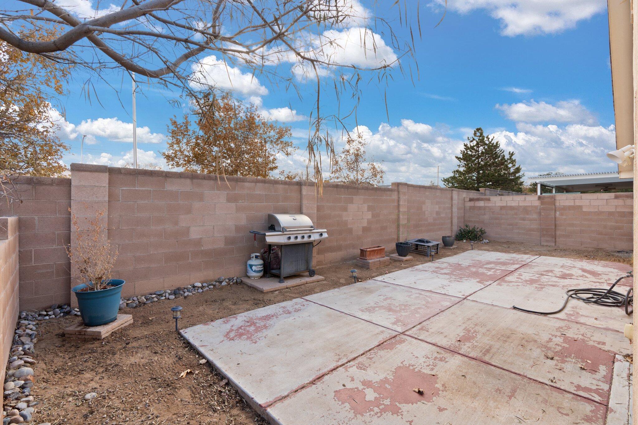 5932 Sleepy Nights Road NW