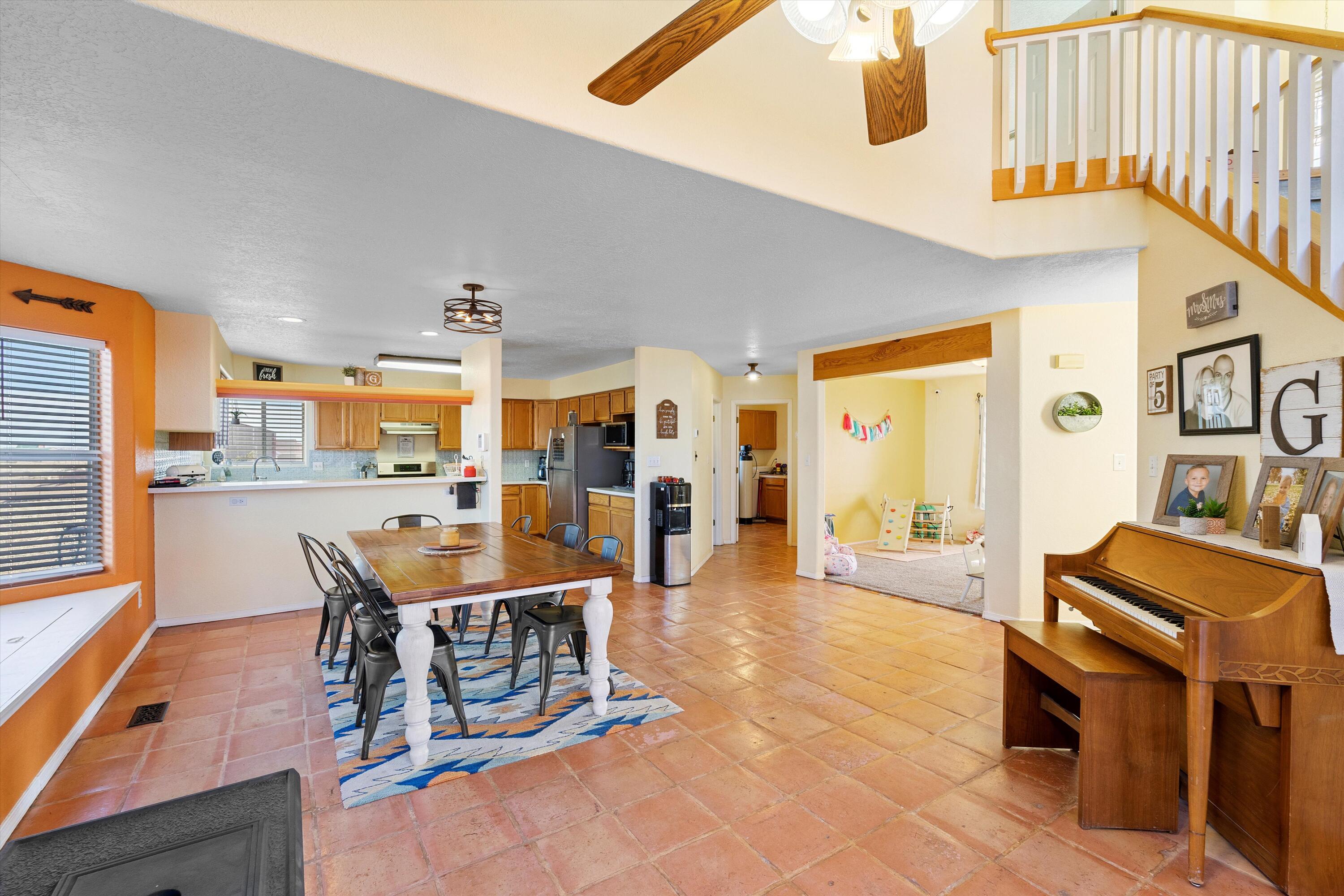95 W Hill Ranch Road