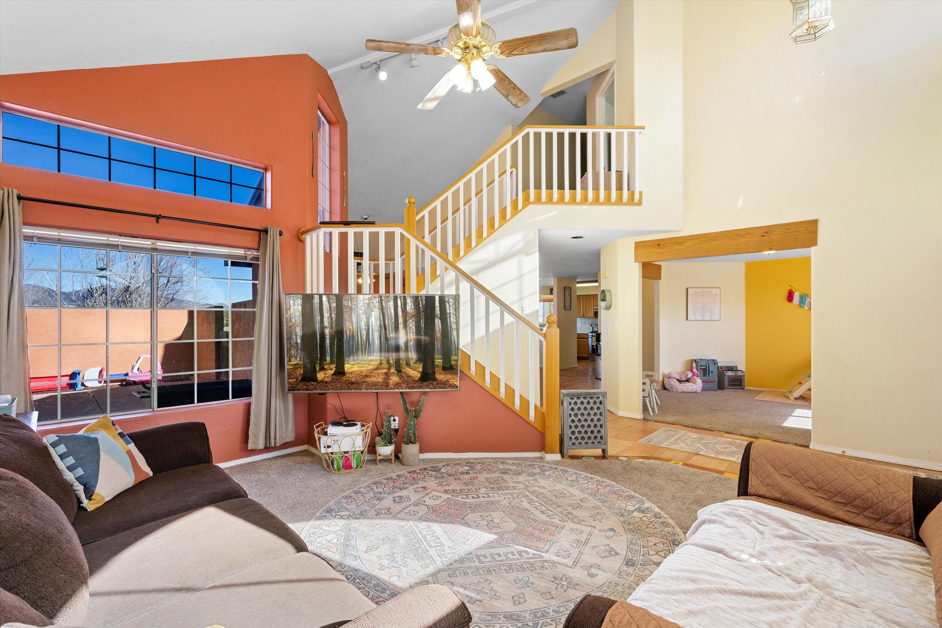 95 W Hill Ranch Road