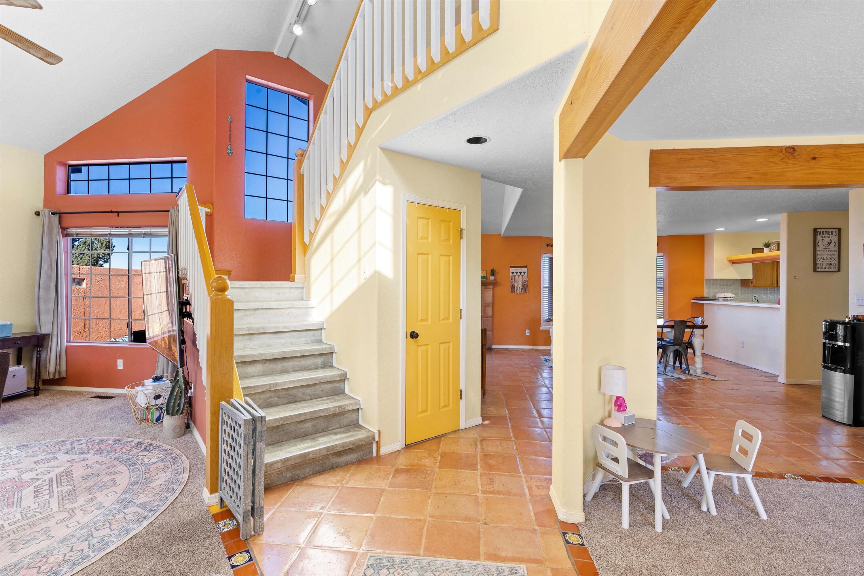 95 W Hill Ranch Road