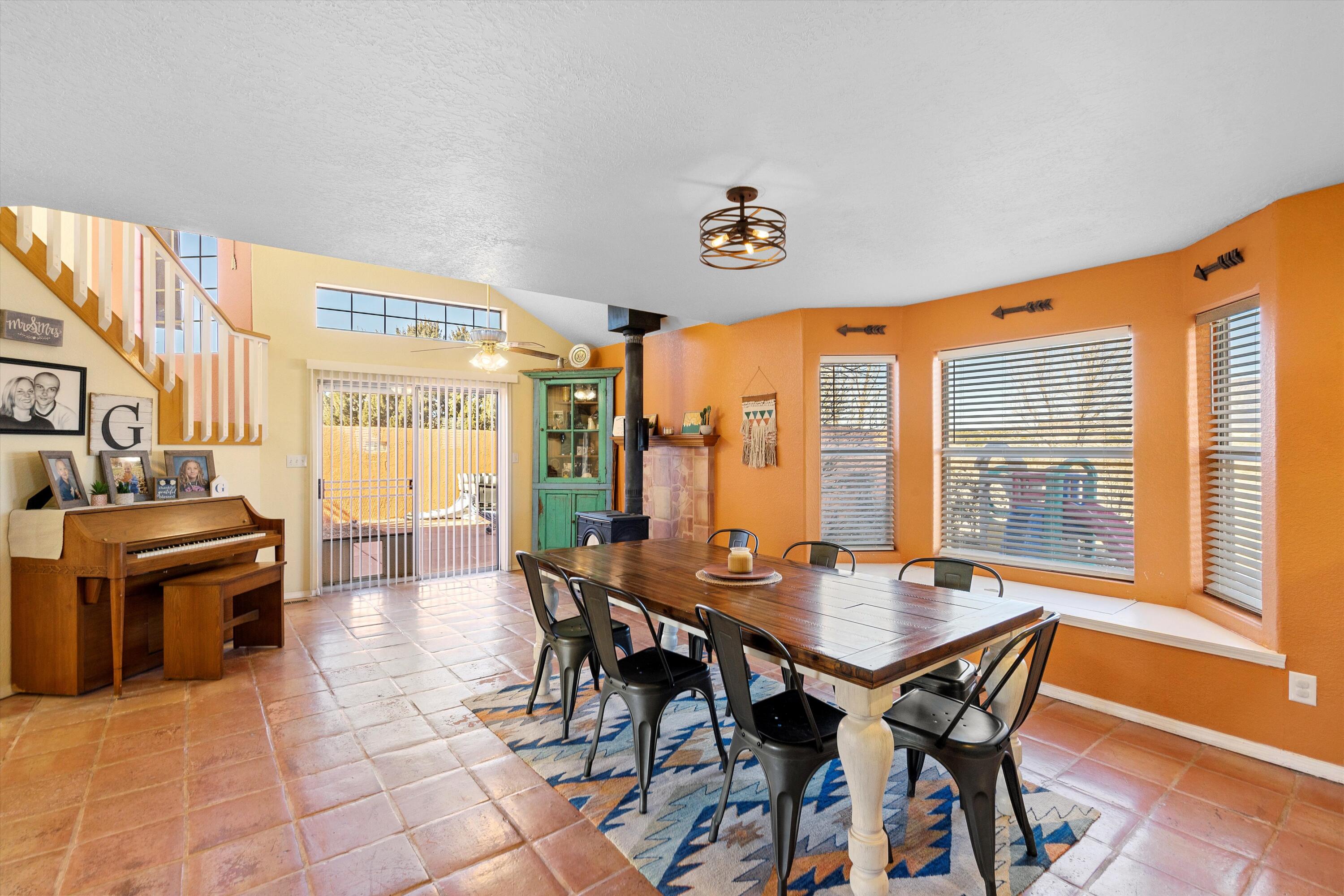 95 W Hill Ranch Road