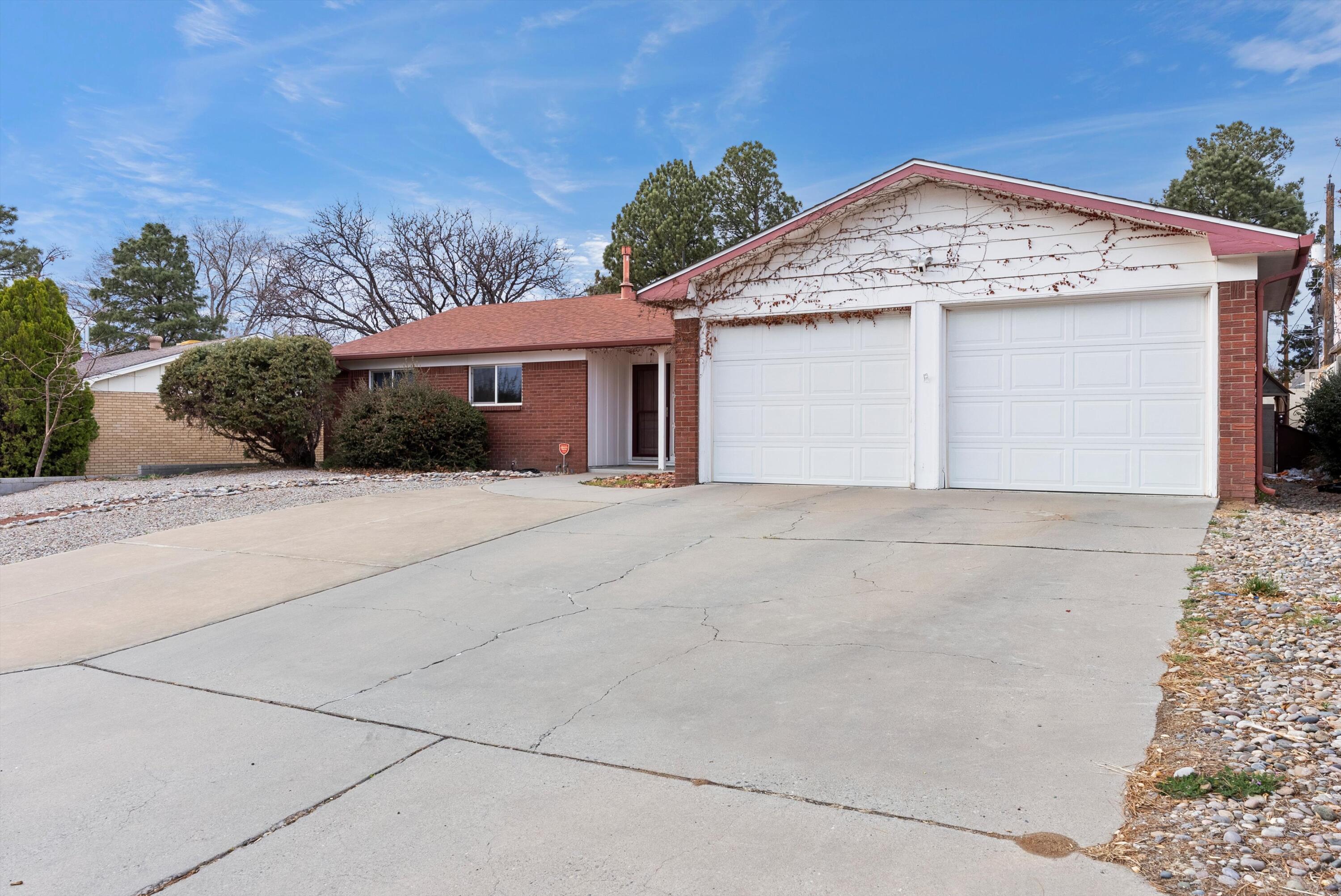 12207 E Sierra Grande Avenue NE