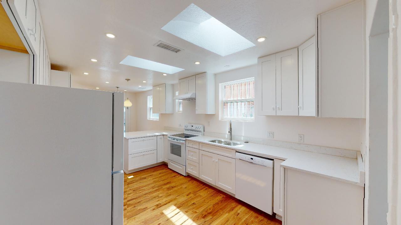 1015 12th Street NW