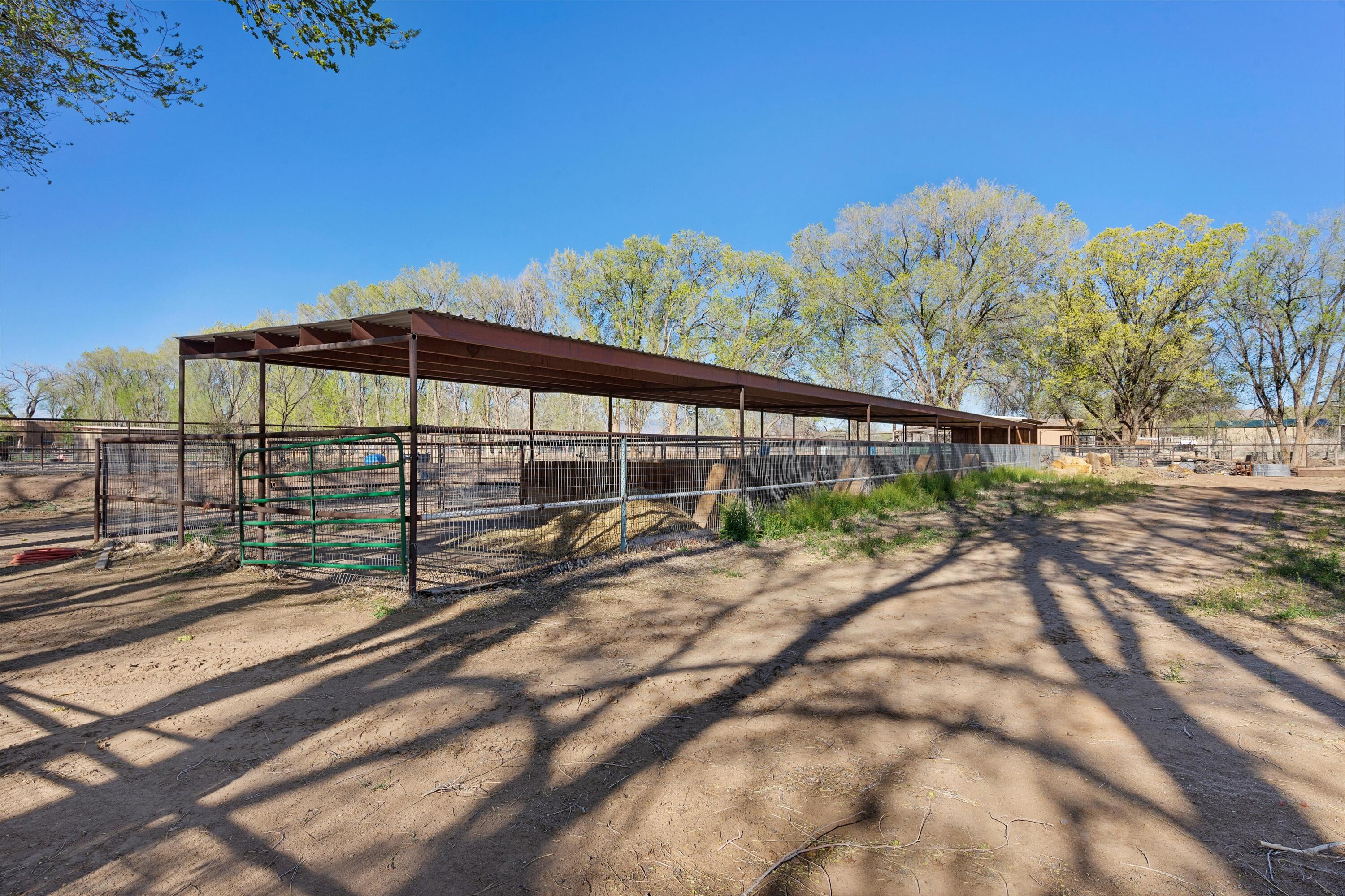 347 Lagunitas Lane SW
