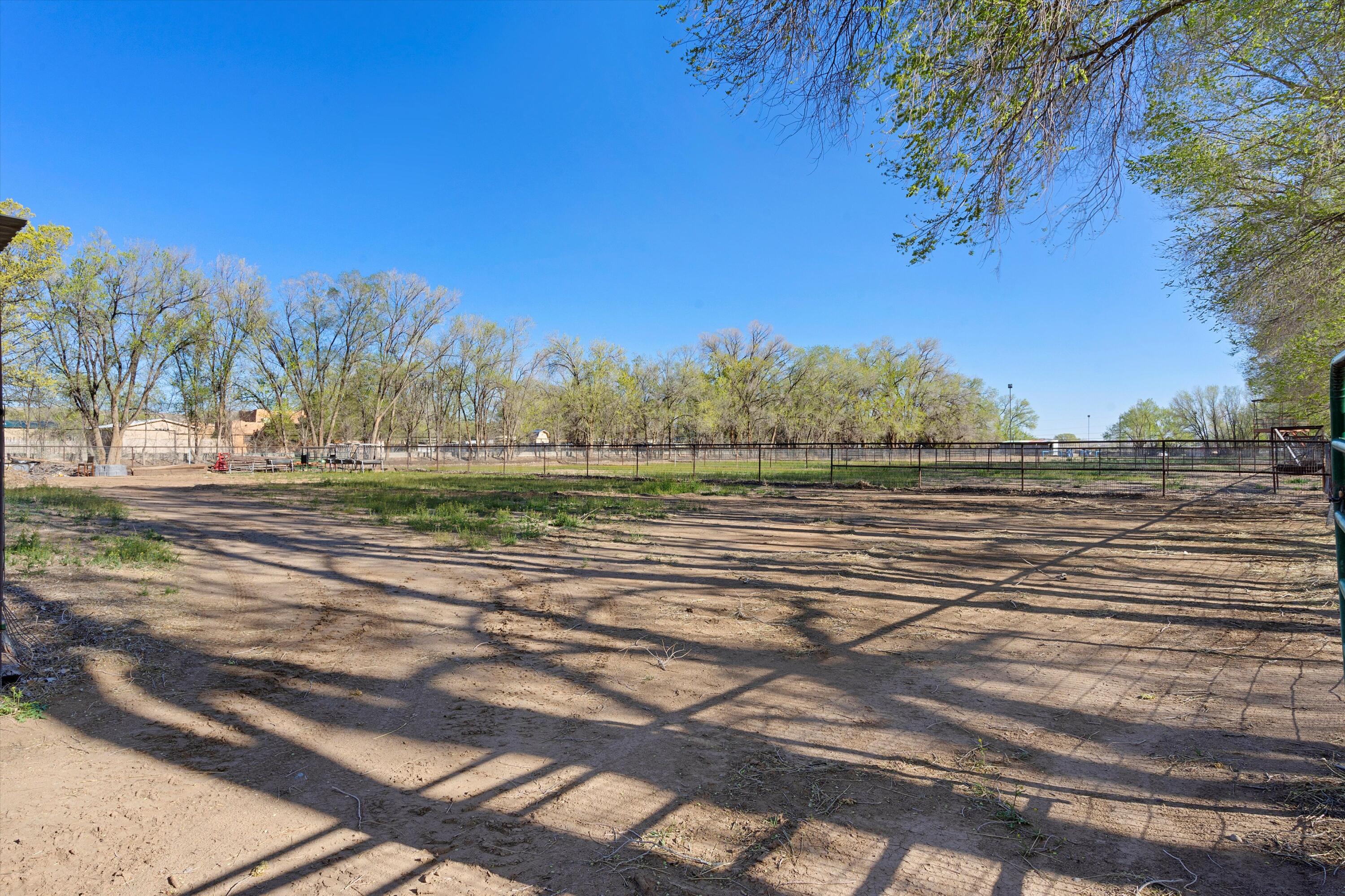 347 Lagunitas Lane SW