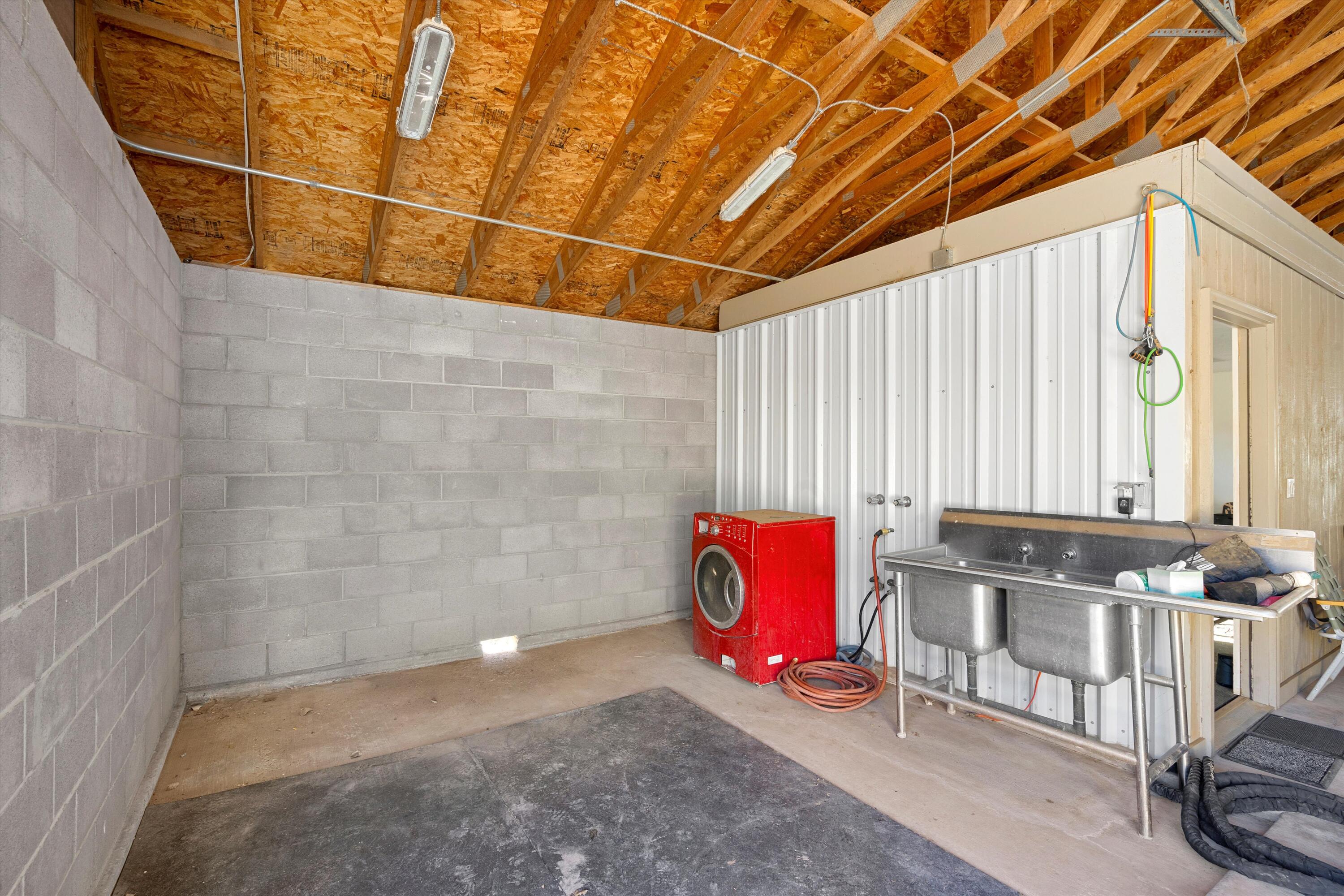 347 Lagunitas Lane SW