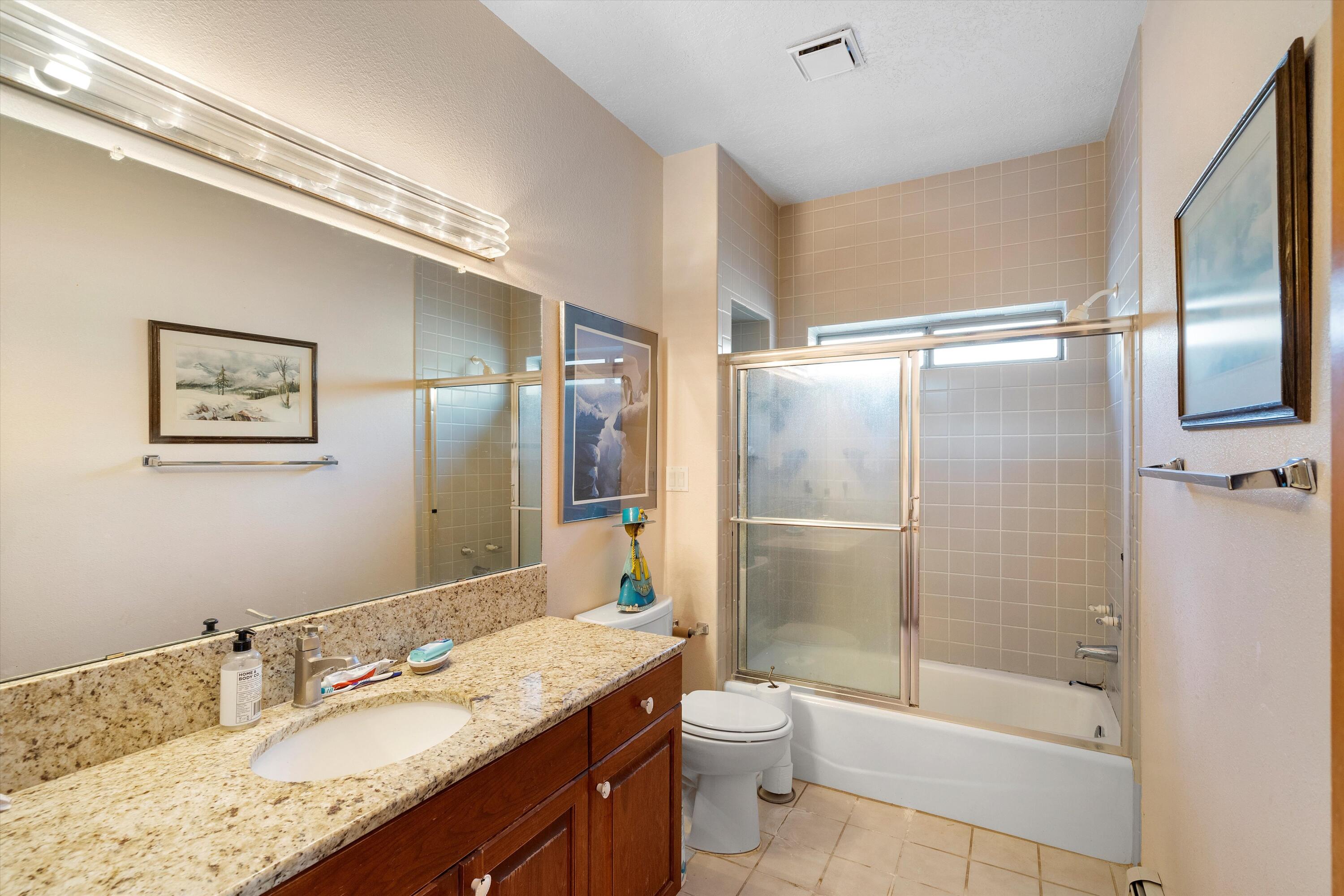 347 Lagunitas Lane SW