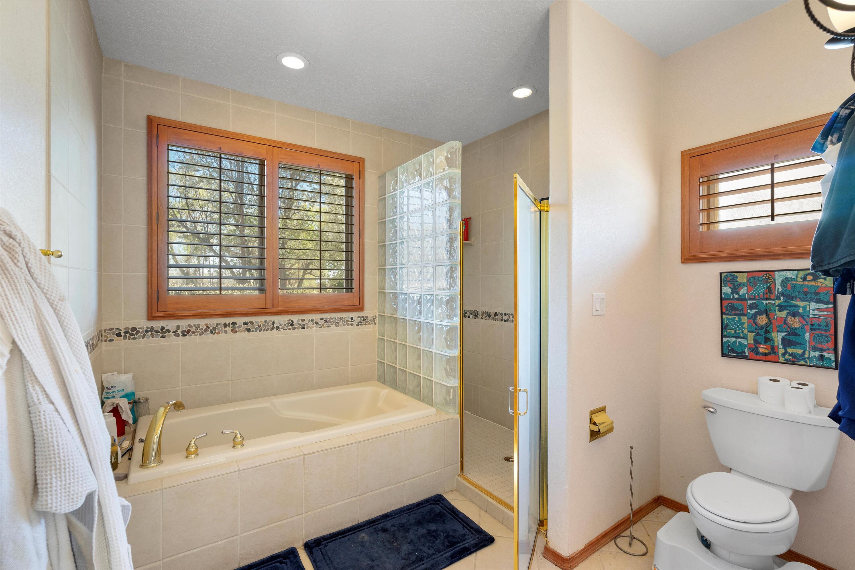 347 Lagunitas Lane SW